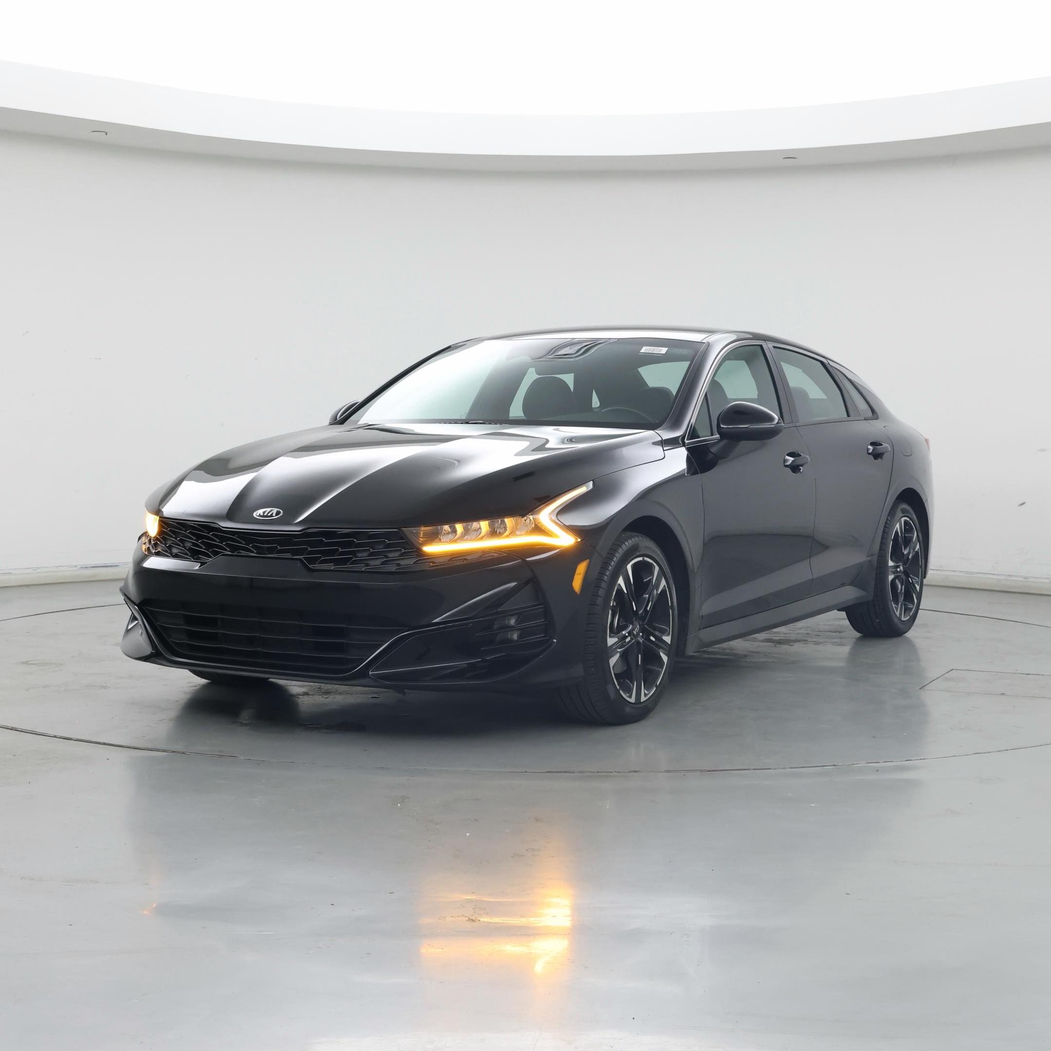 Thumbnail: 2021 Kia K5 - 4