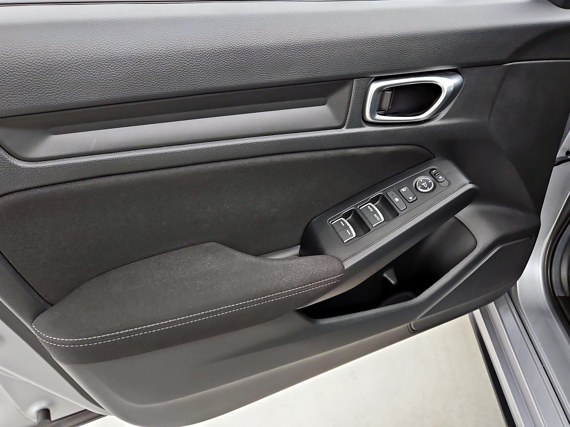 Thumbnail: 2024 Honda Civic - 12