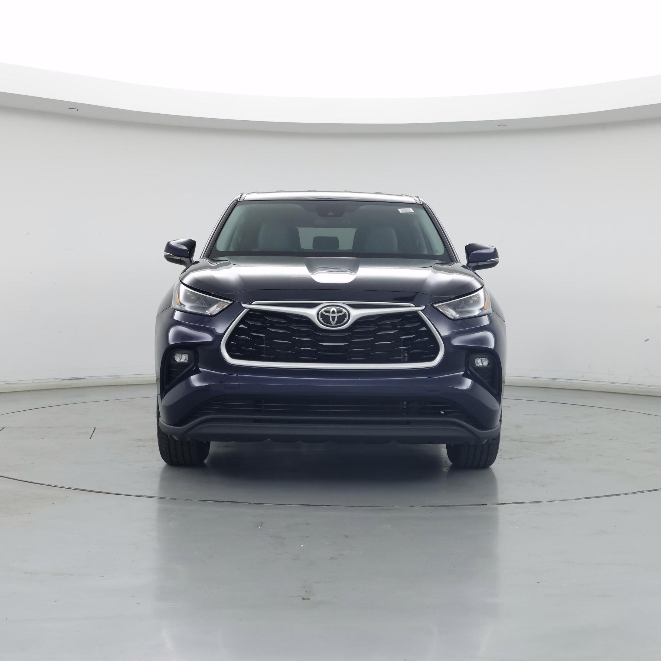 Thumbnail: 2023 Toyota Highlander - 5