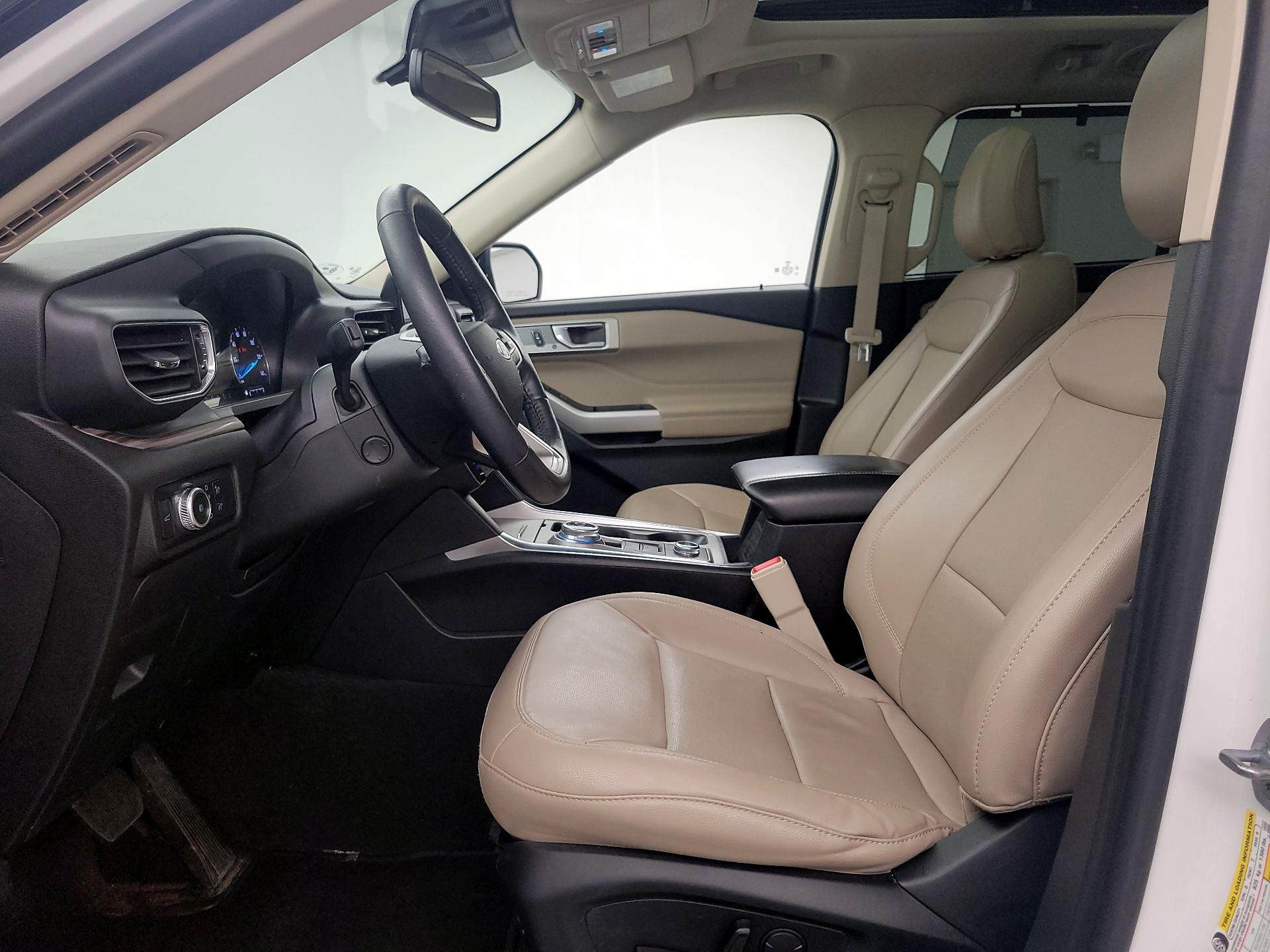 Thumbnail: 2022 Ford Explorer - 11