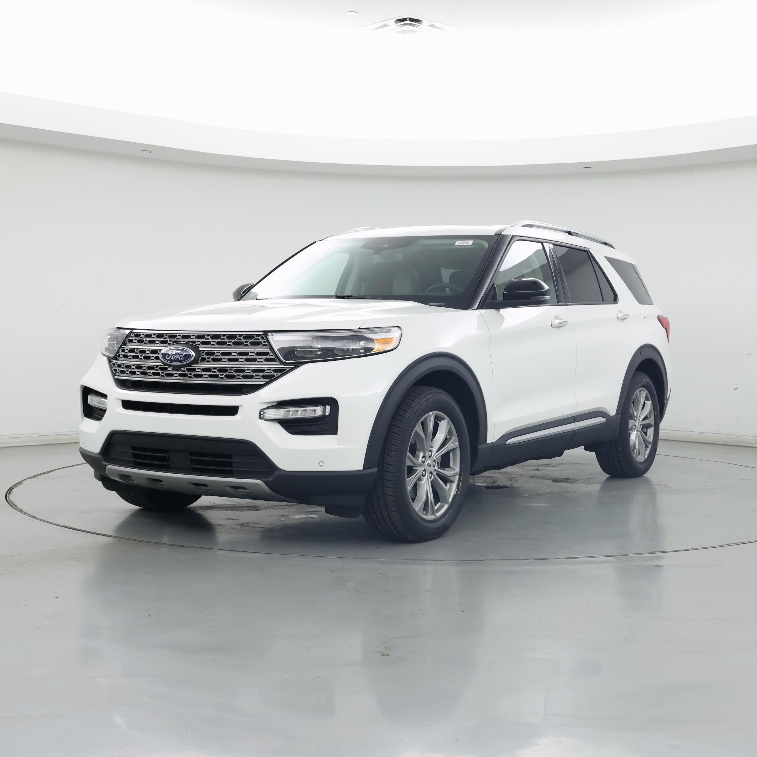 Thumbnail: 2022 Ford Explorer - 4