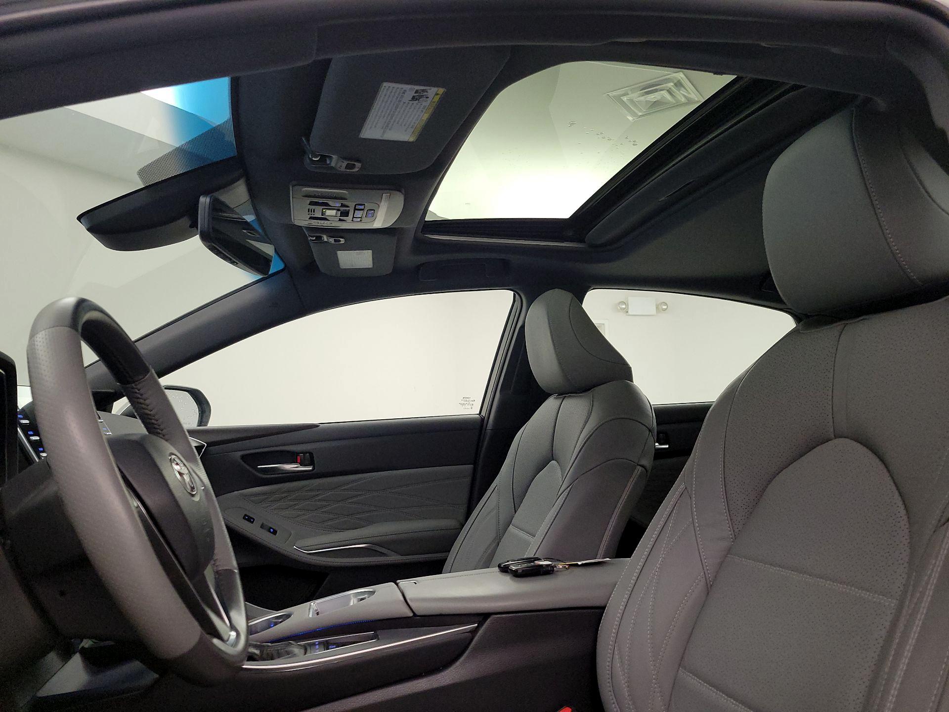 Thumbnail: 2021 Toyota Avalon - 20