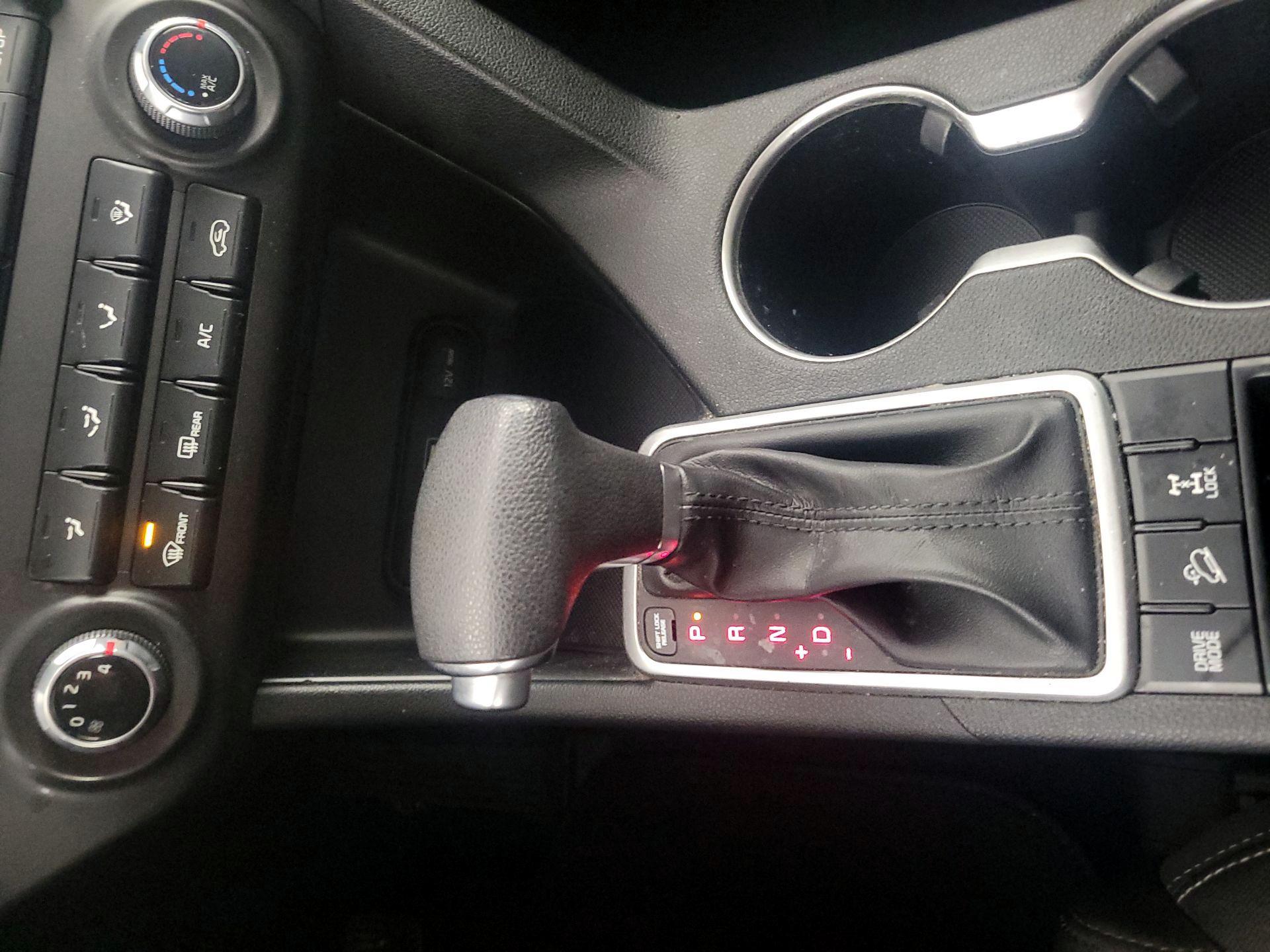 Thumbnail: 2020 Kia Sportage - 17