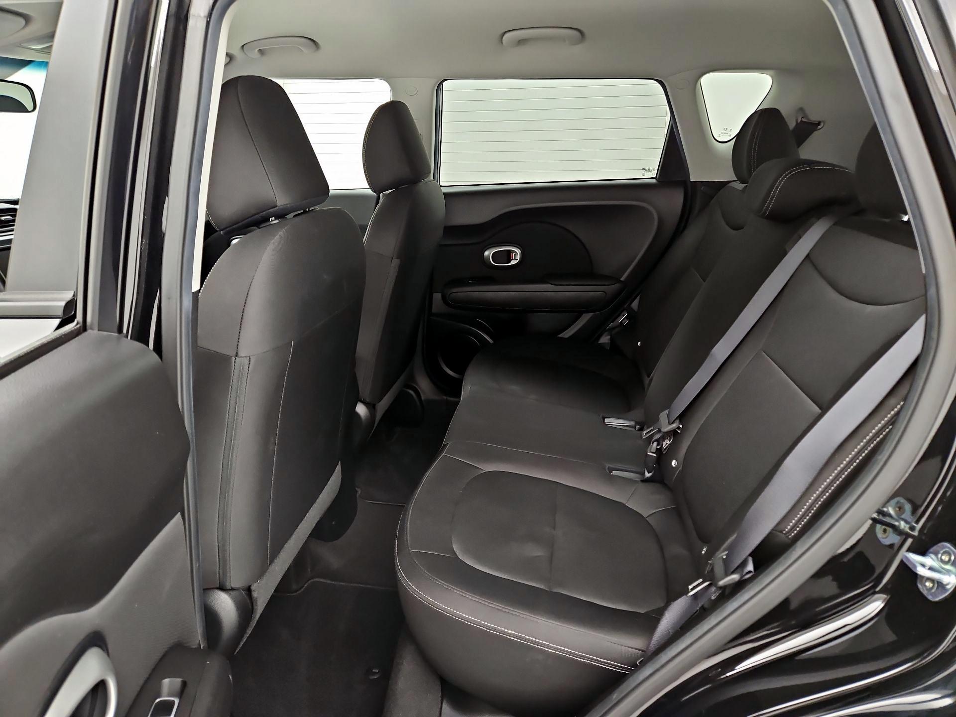 Thumbnail: 2017 Kia Soul - 18