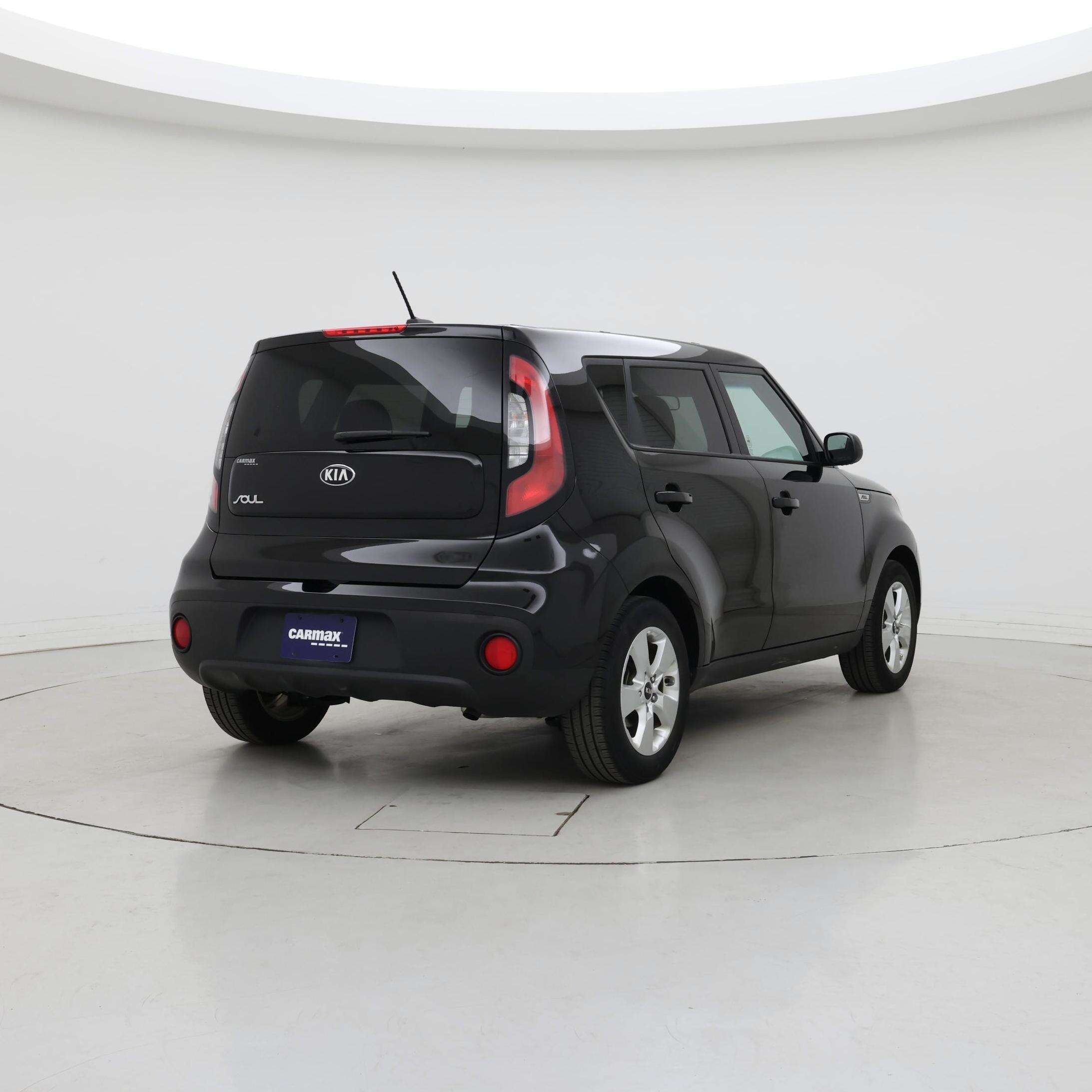 Thumbnail: 2017 Kia Soul - 8