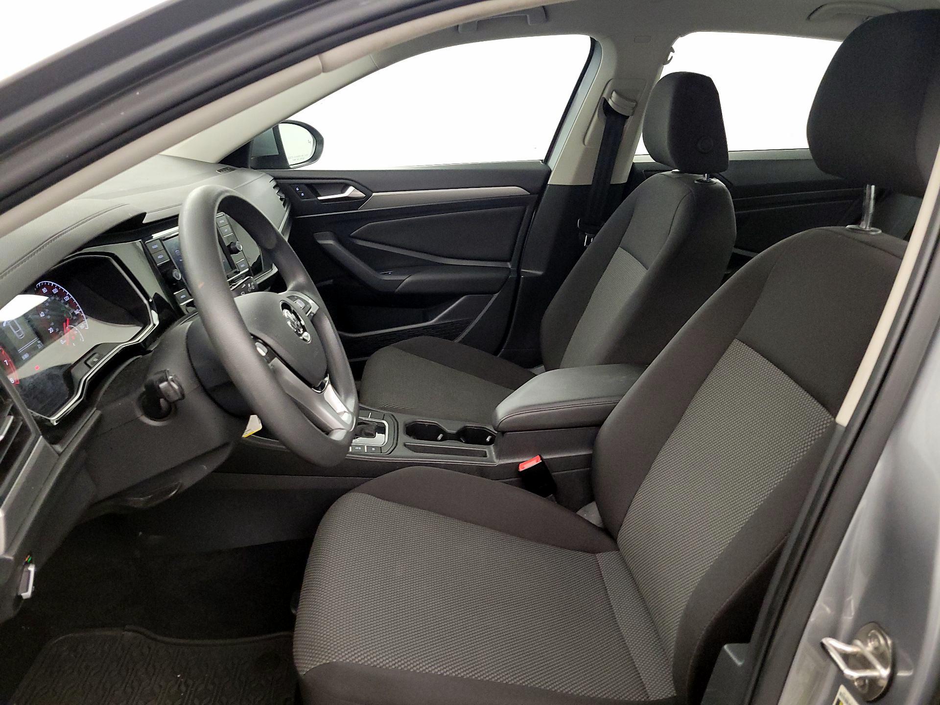 Thumbnail: 2021 Volkswagen Jetta - 11