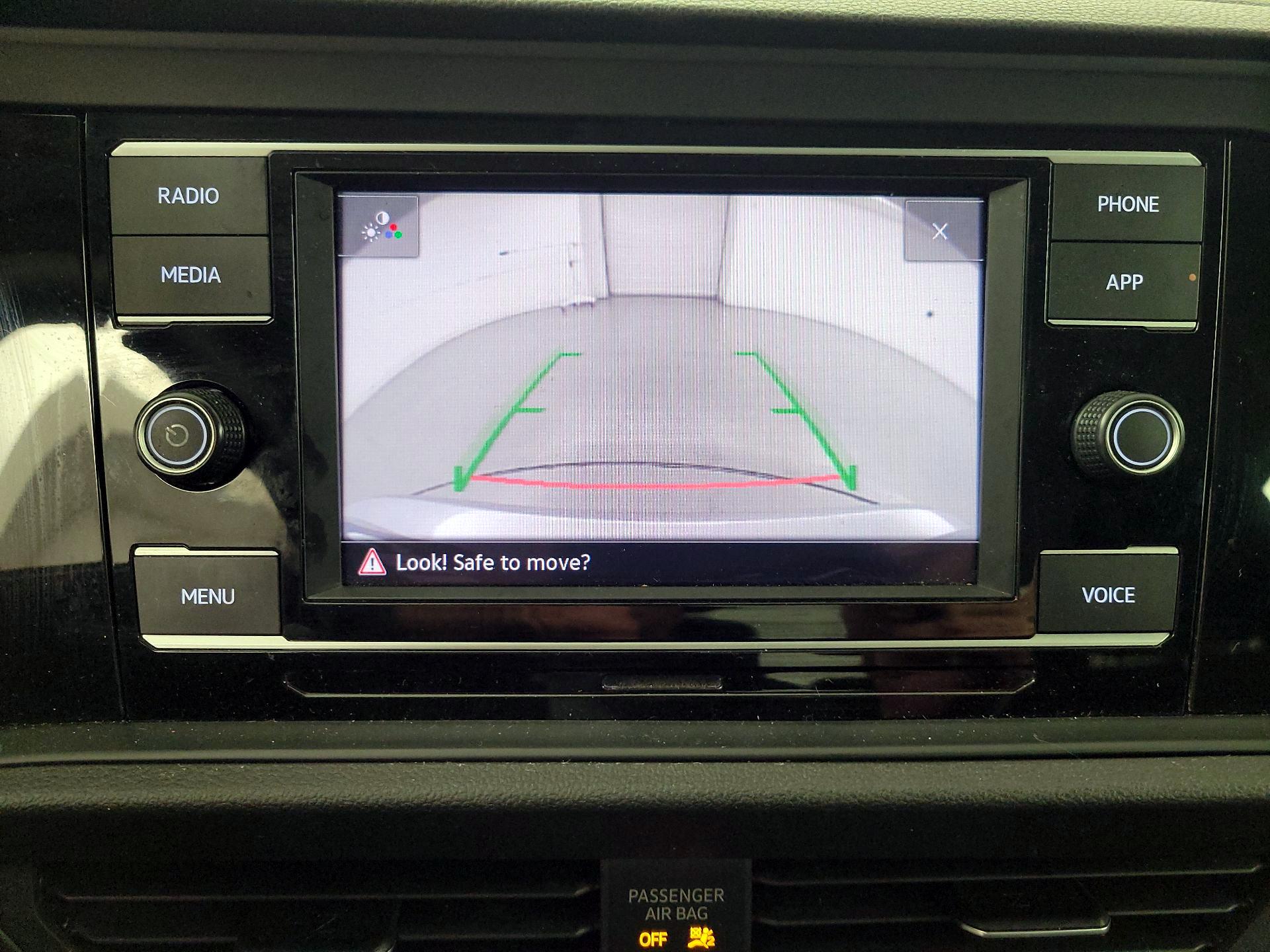 Thumbnail: 2021 Volkswagen Jetta - 14