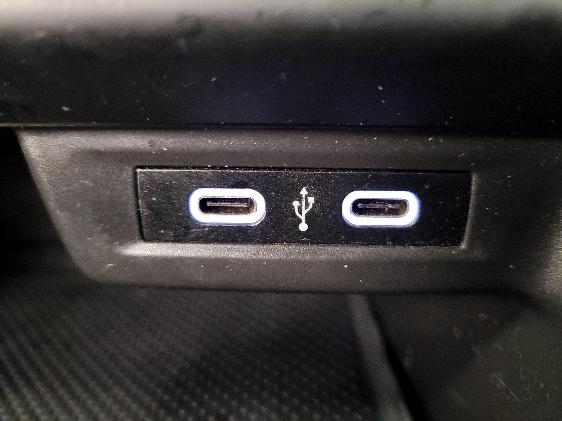 Thumbnail: 2021 Volkswagen Jetta - 18