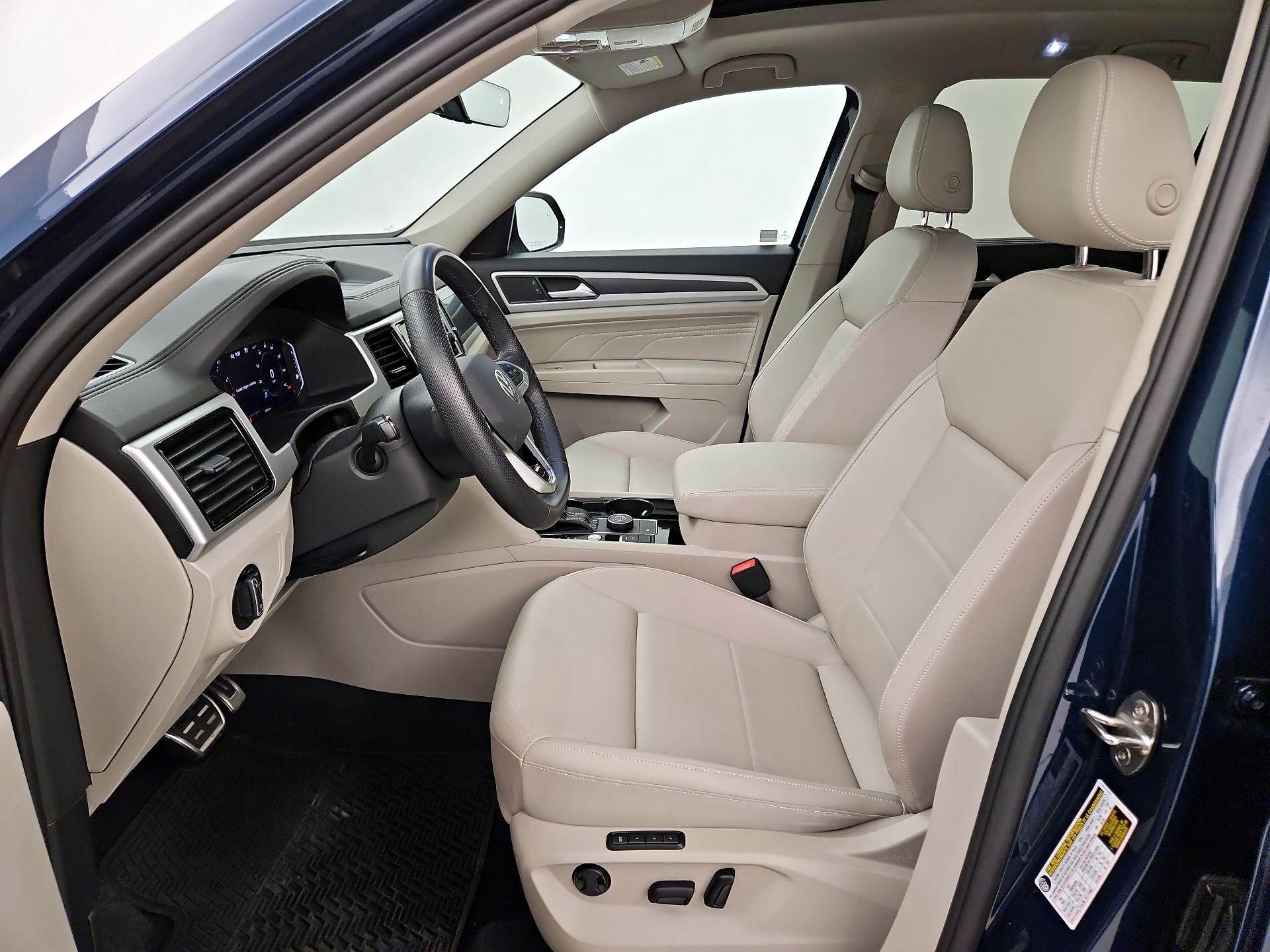 Thumbnail: 2022 Volkswagen Atlas - 11