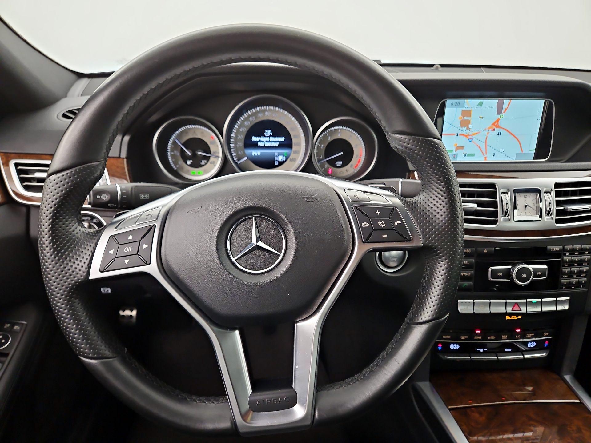 Thumbnail: 2015 Mercedes-Benz E-Class - 10