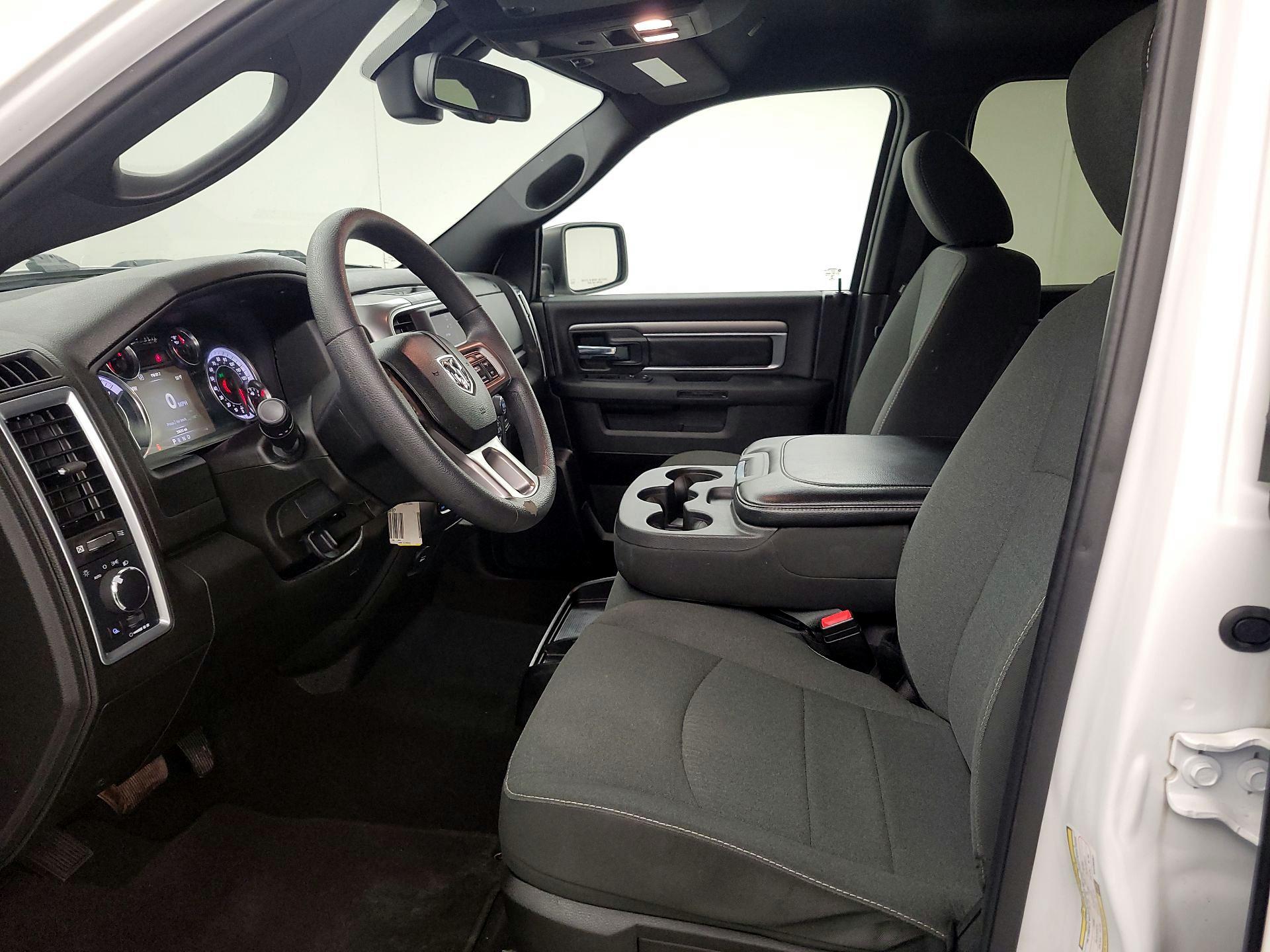 Thumbnail: 2022 RAM 1500 Classic - 11