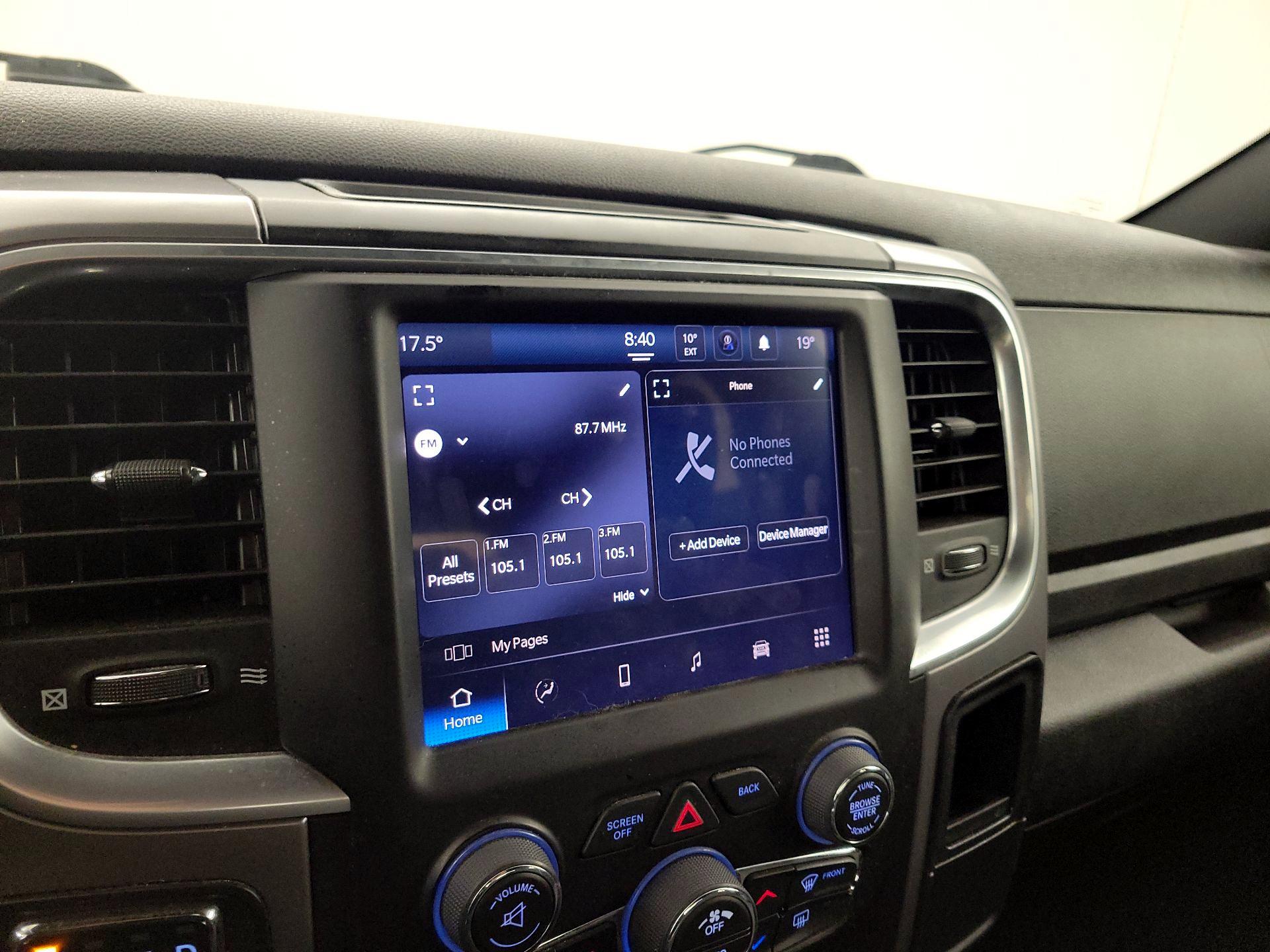 Thumbnail: 2022 RAM 1500 Classic - 15