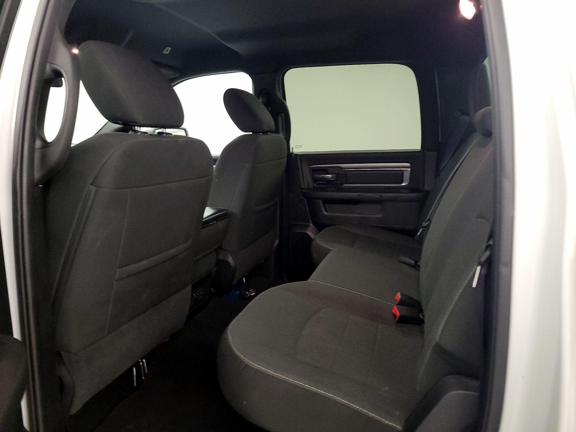 Thumbnail: 2022 RAM 1500 Classic - 19