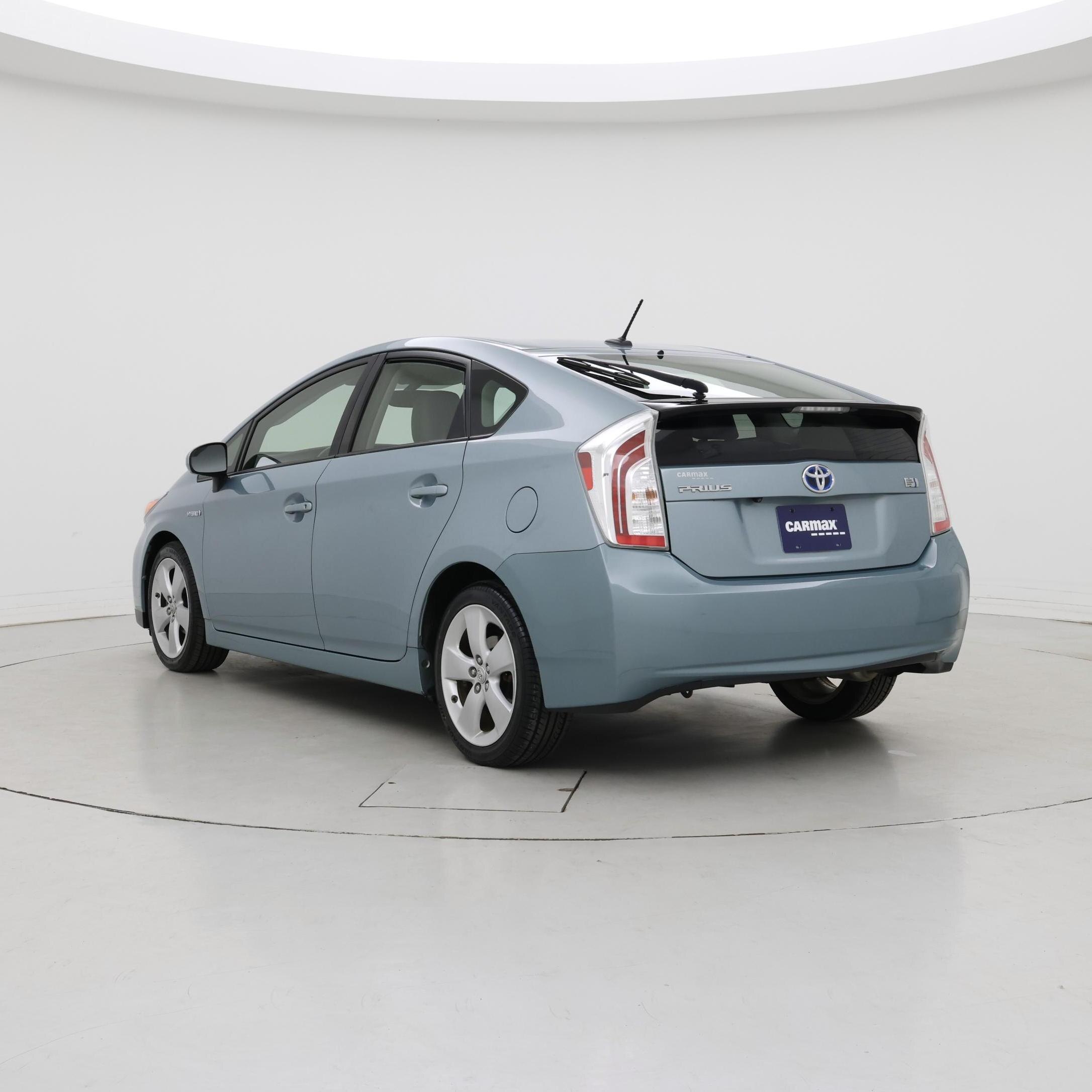 Thumbnail: 2014 Toyota Prius - 2