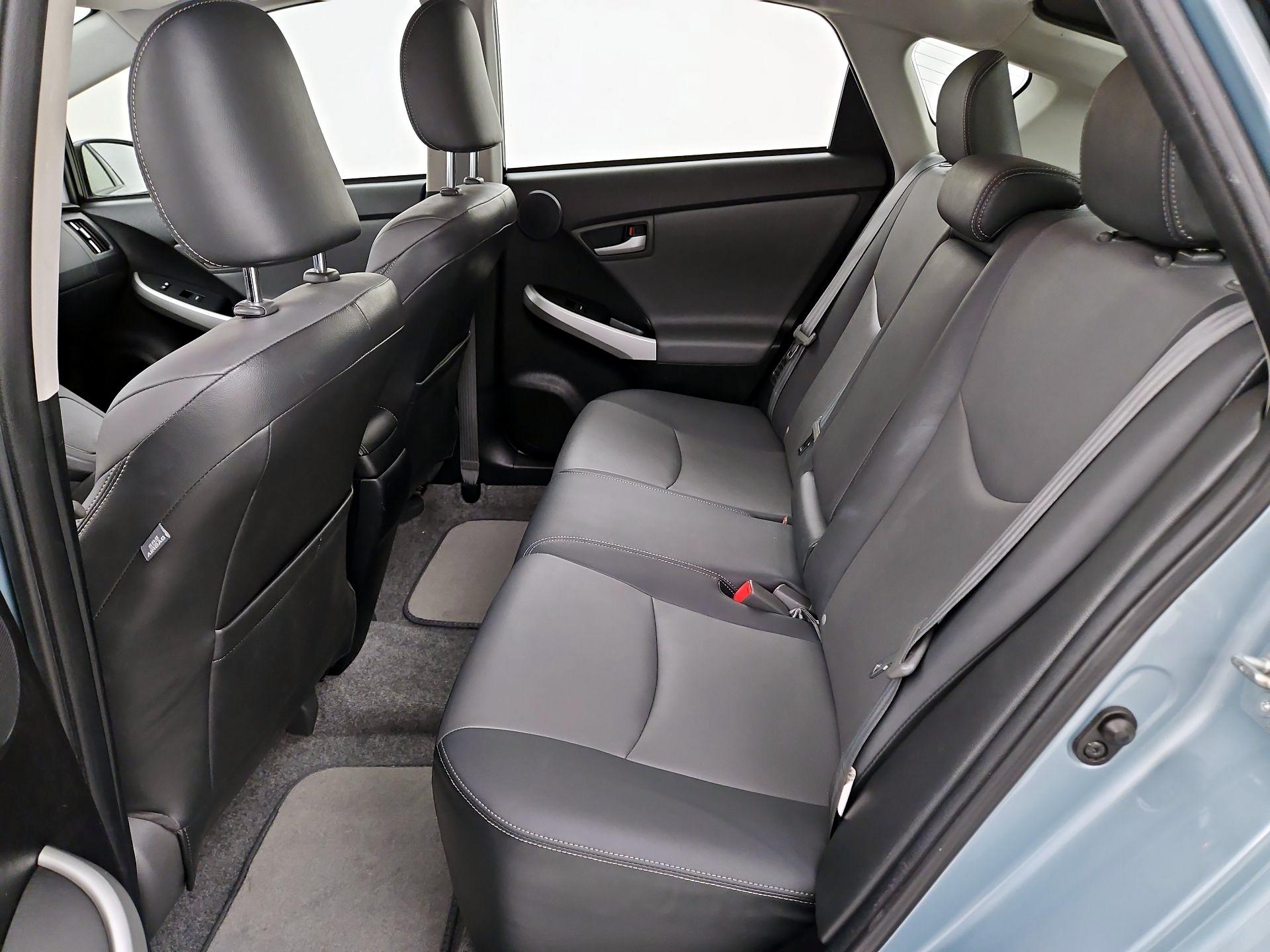 Thumbnail: 2014 Toyota Prius - 20