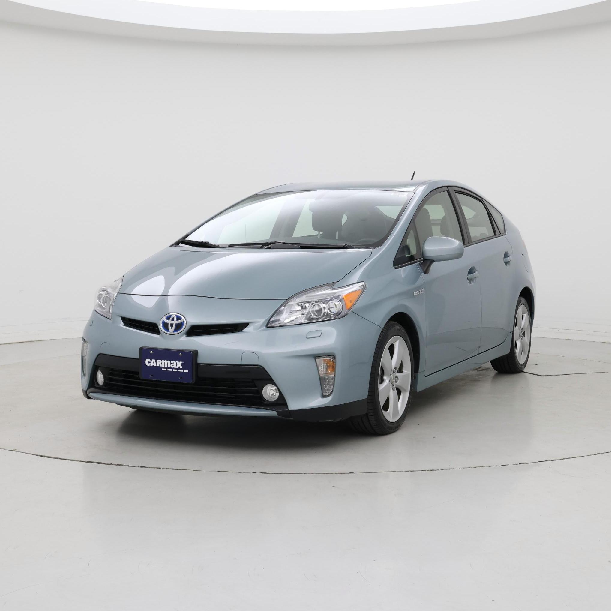 Thumbnail: 2014 Toyota Prius - 4
