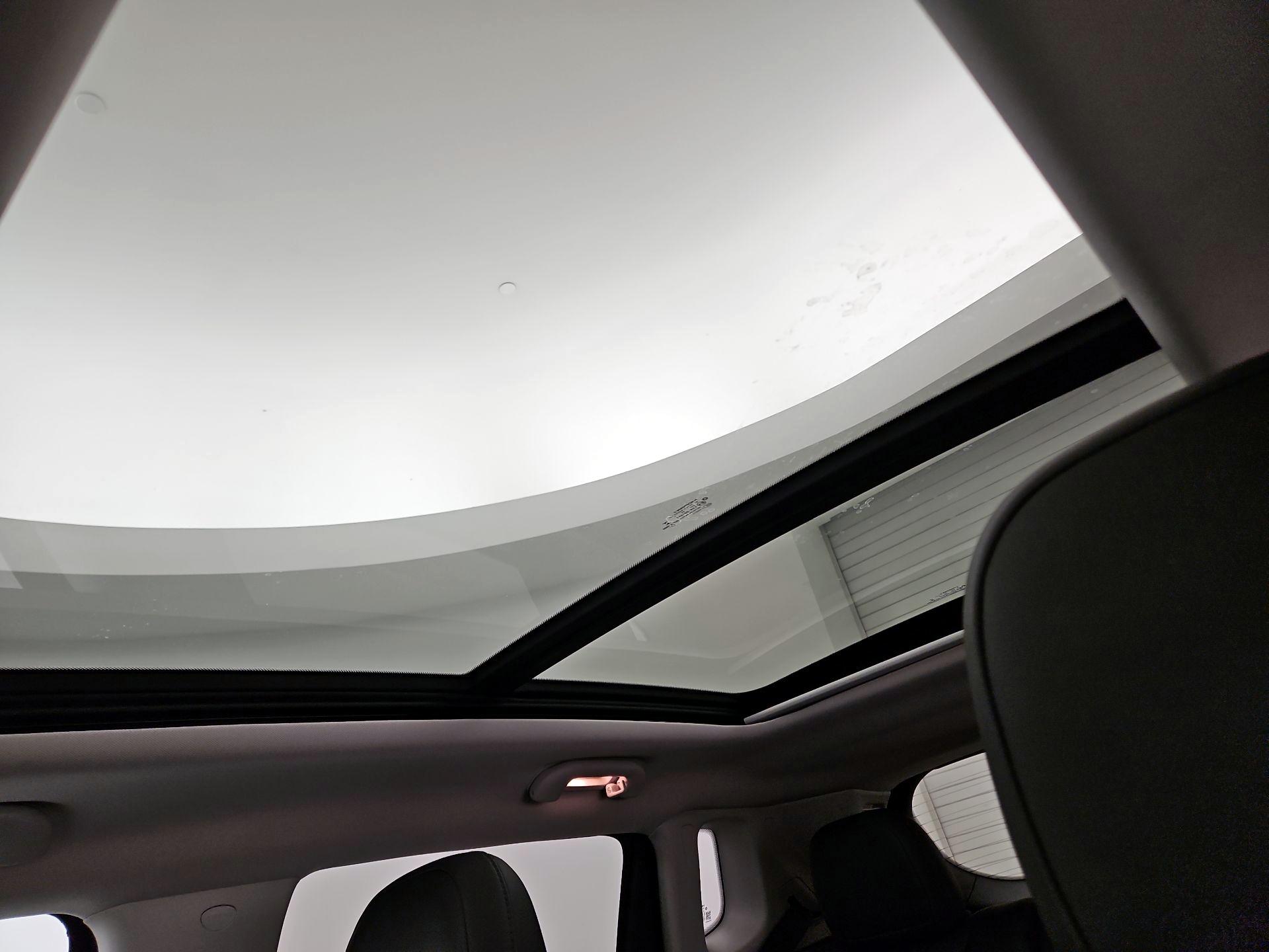 Thumbnail: 2018 Jeep Compass - 20