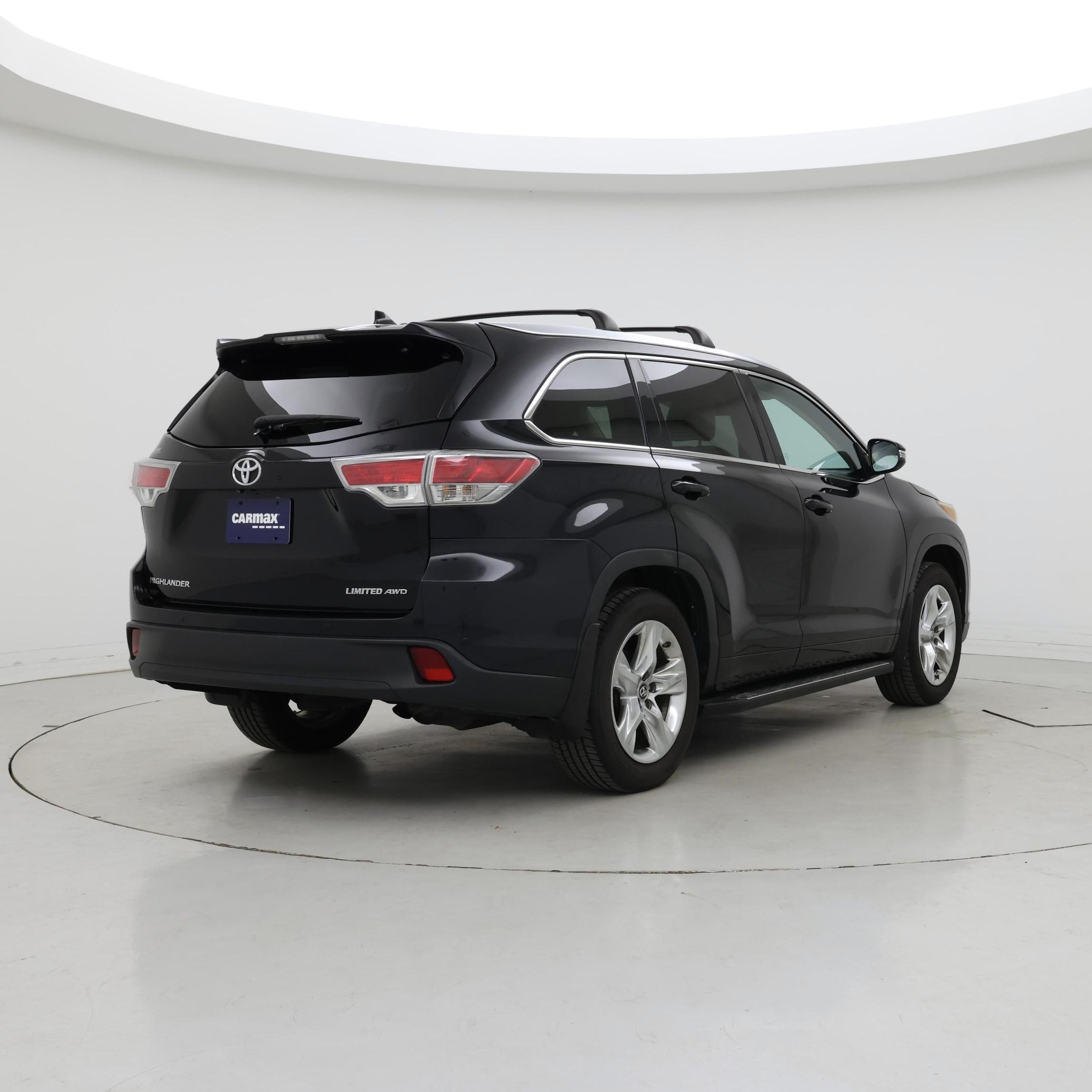 Thumbnail: 2016 Toyota Highlander - 8