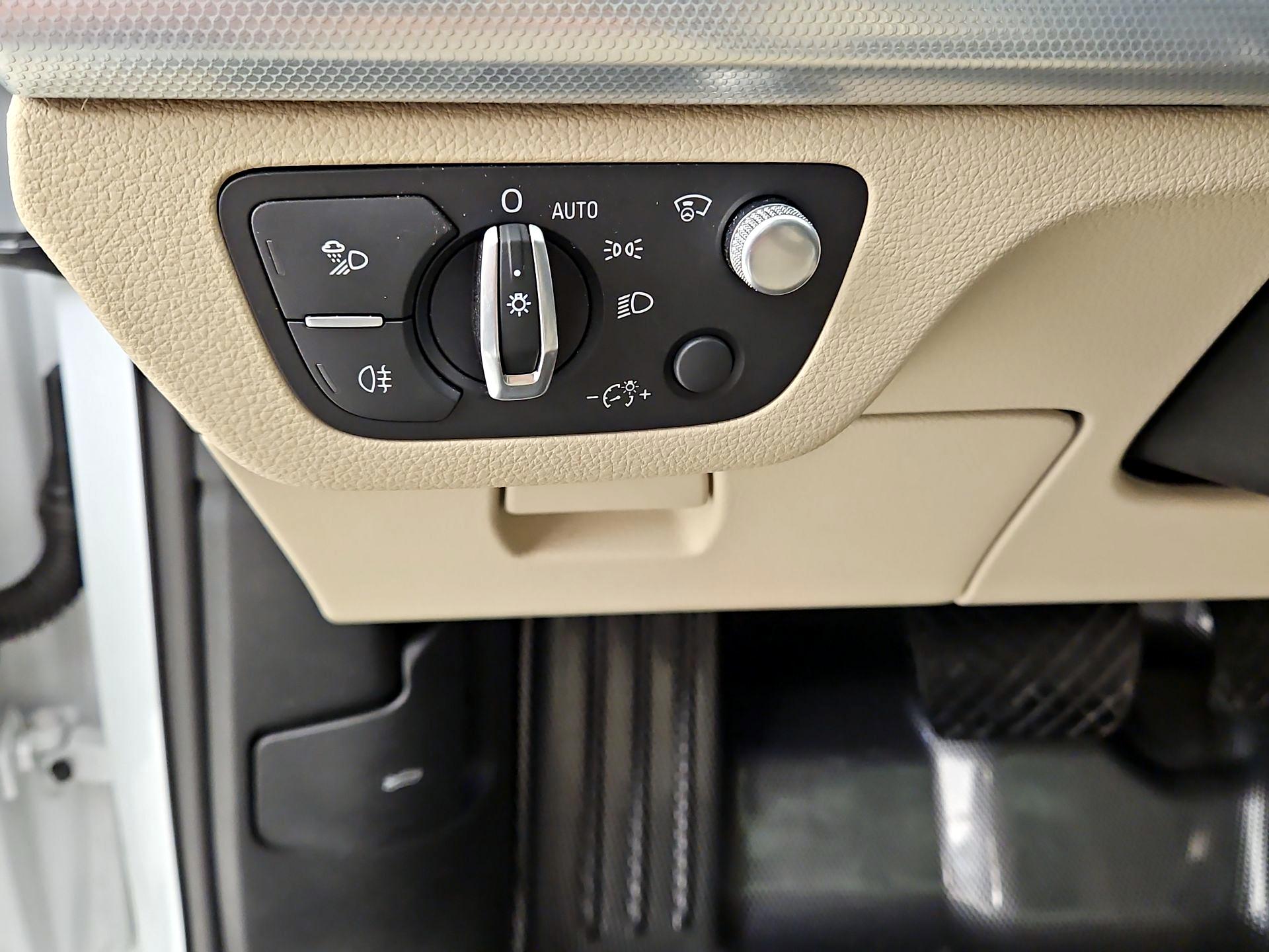 Thumbnail: 2024 Audi Q5 - 13