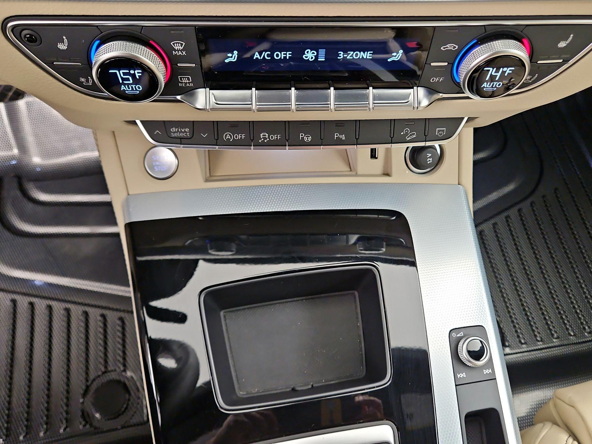 Thumbnail: 2024 Audi Q5 - 17