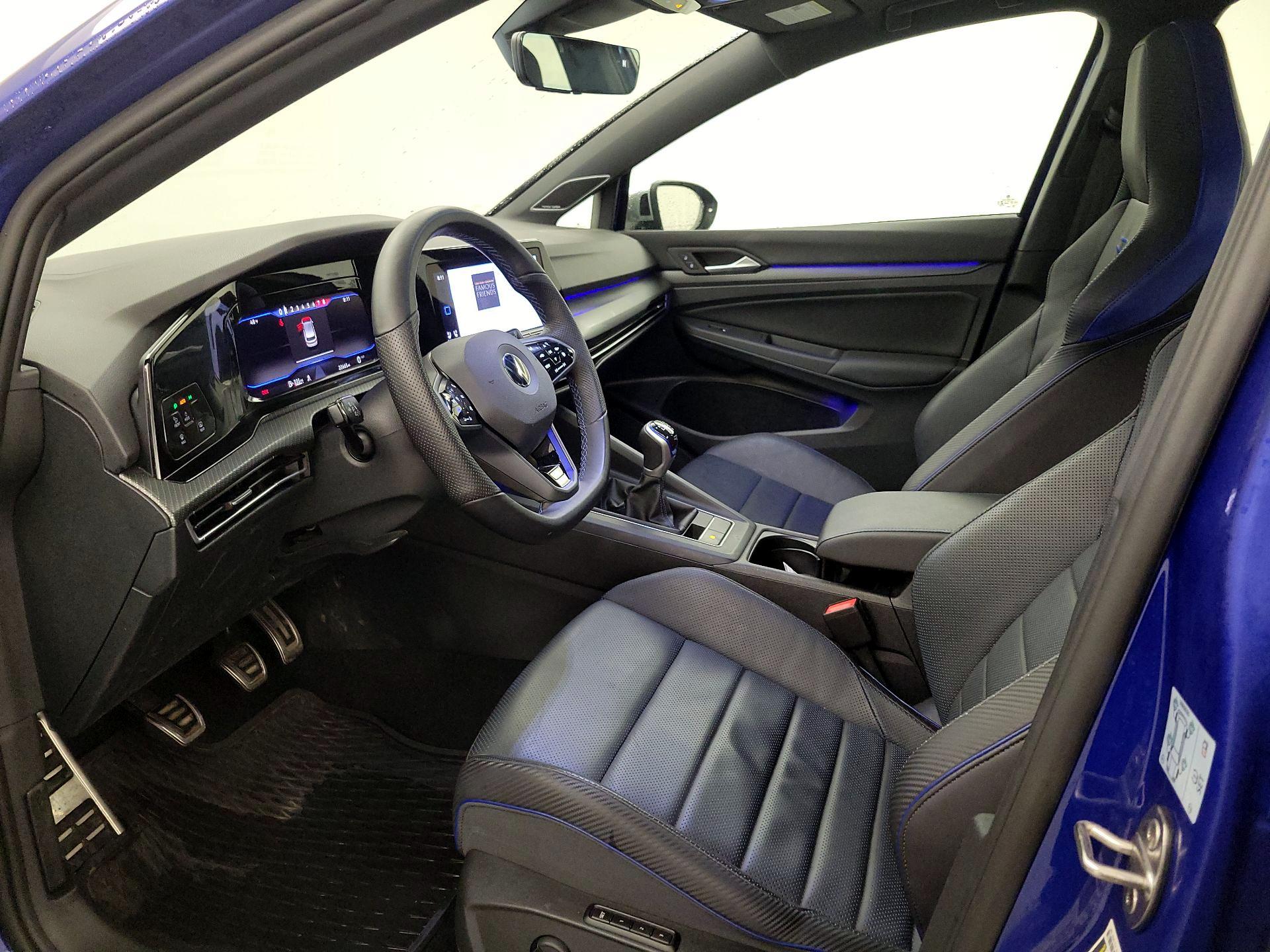 Thumbnail: 2022 Volkswagen Golf - 11