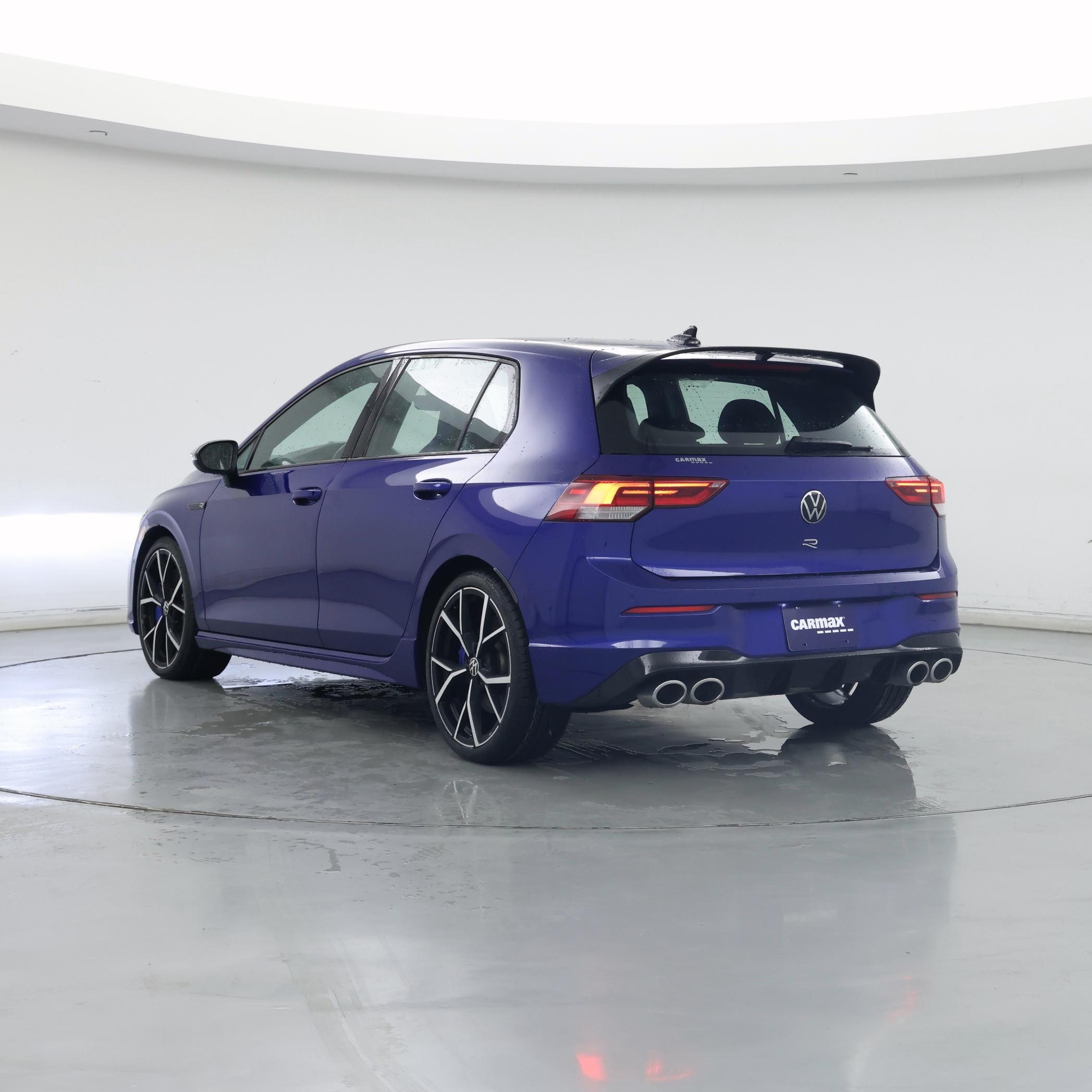 Thumbnail: 2022 Volkswagen Golf - 2