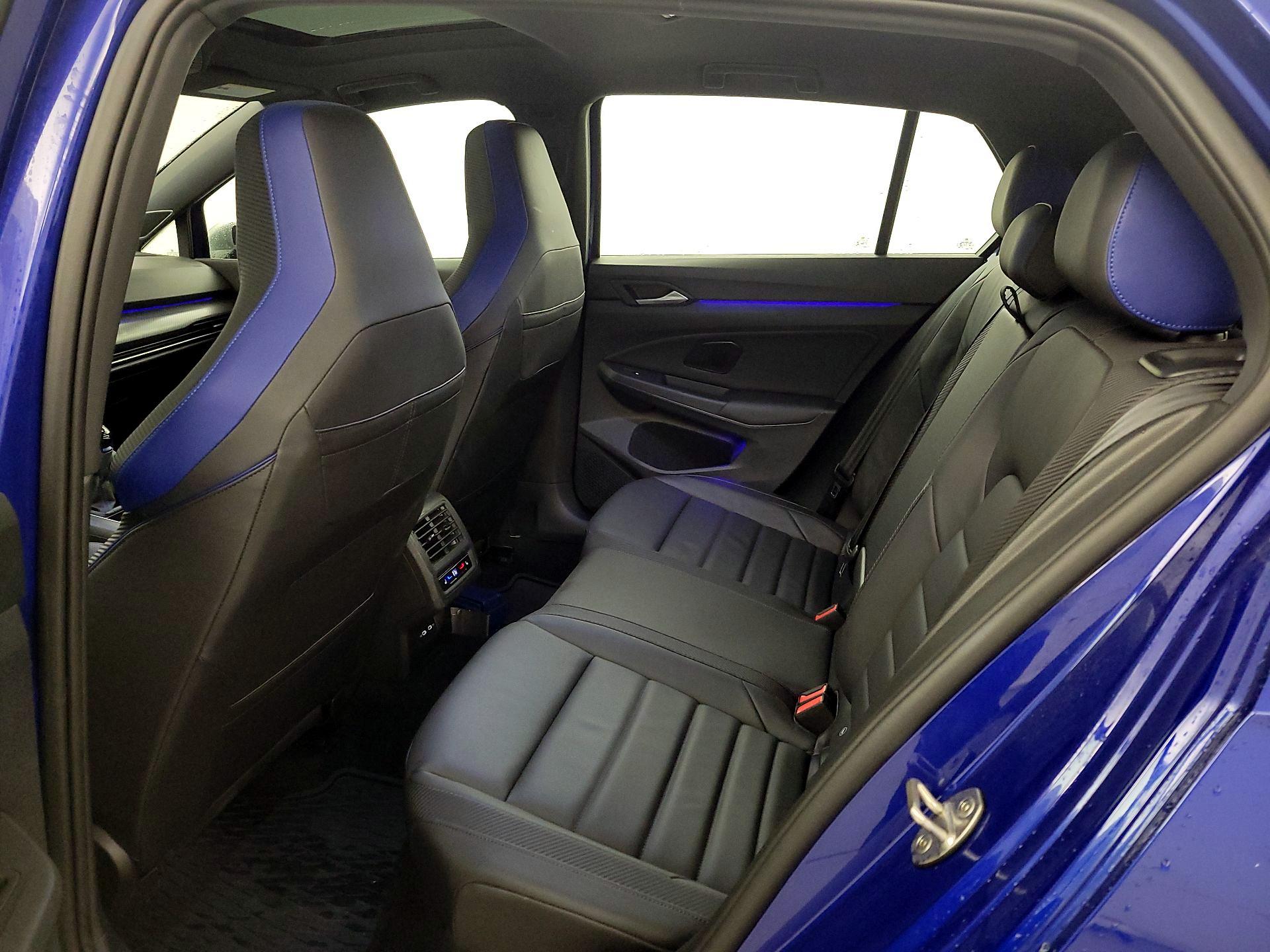 Thumbnail: 2022 Volkswagen Golf - 20