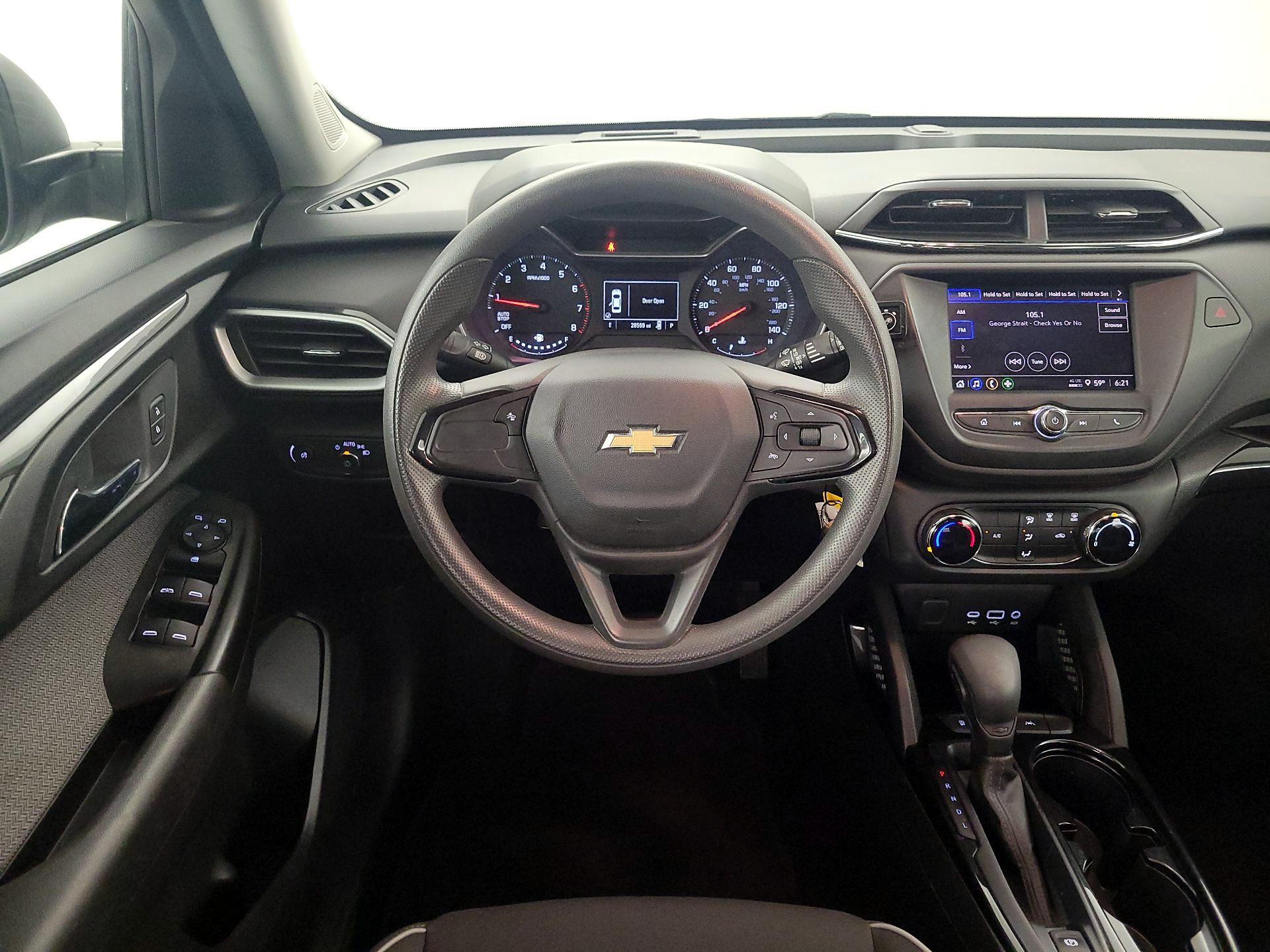 Thumbnail: 2021 Chevrolet TrailBlazer - 10