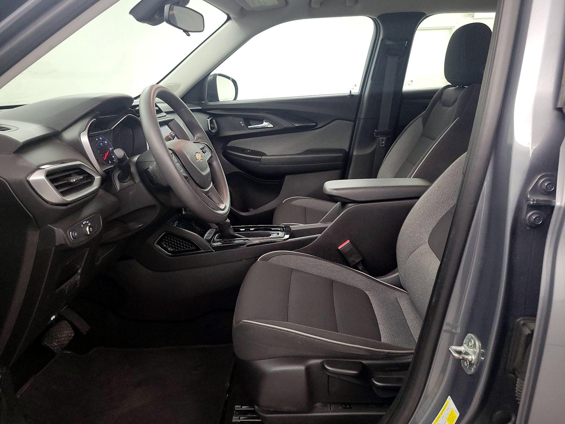 Thumbnail: 2021 Chevrolet TrailBlazer - 11