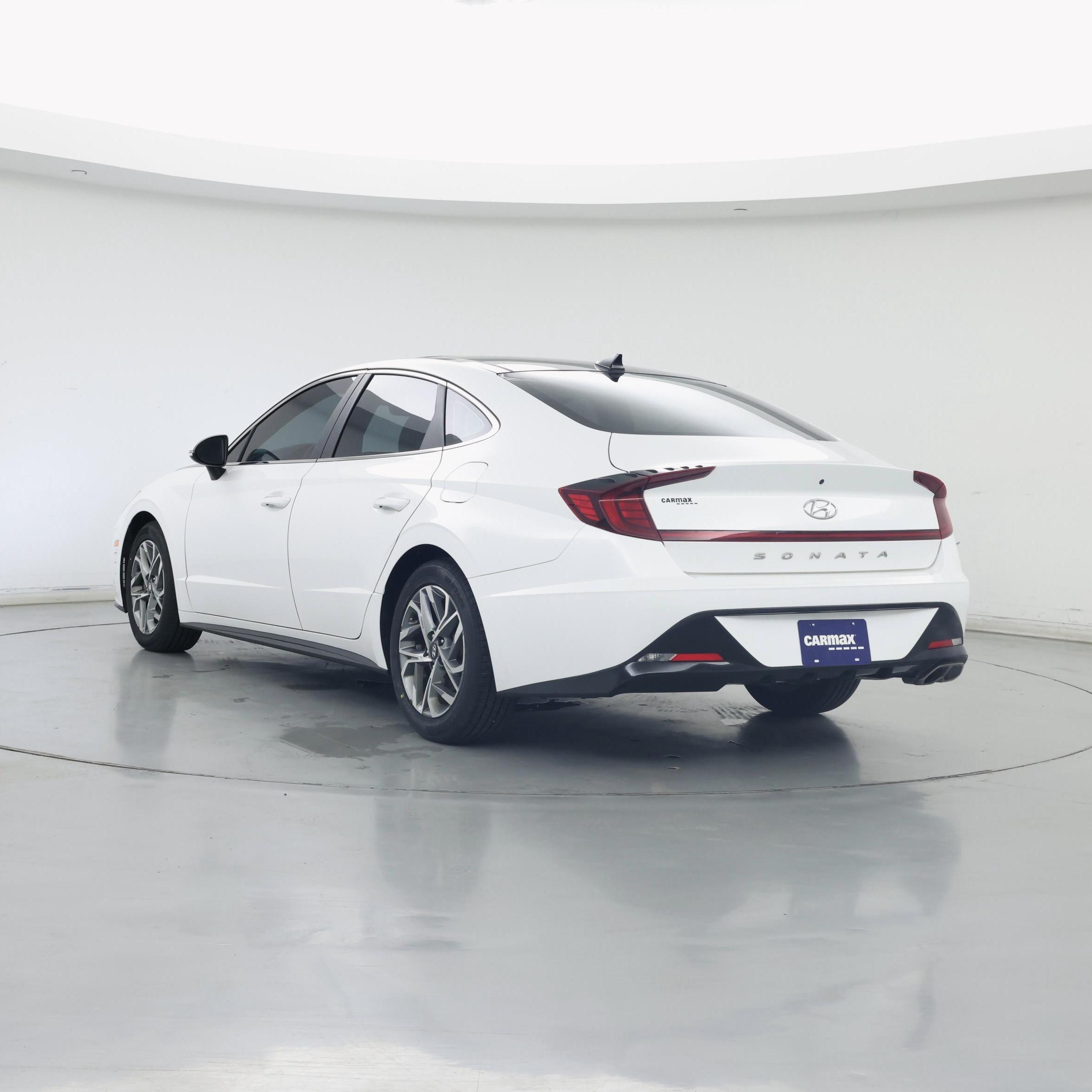 Thumbnail: 2023 Hyundai Sonata - 2