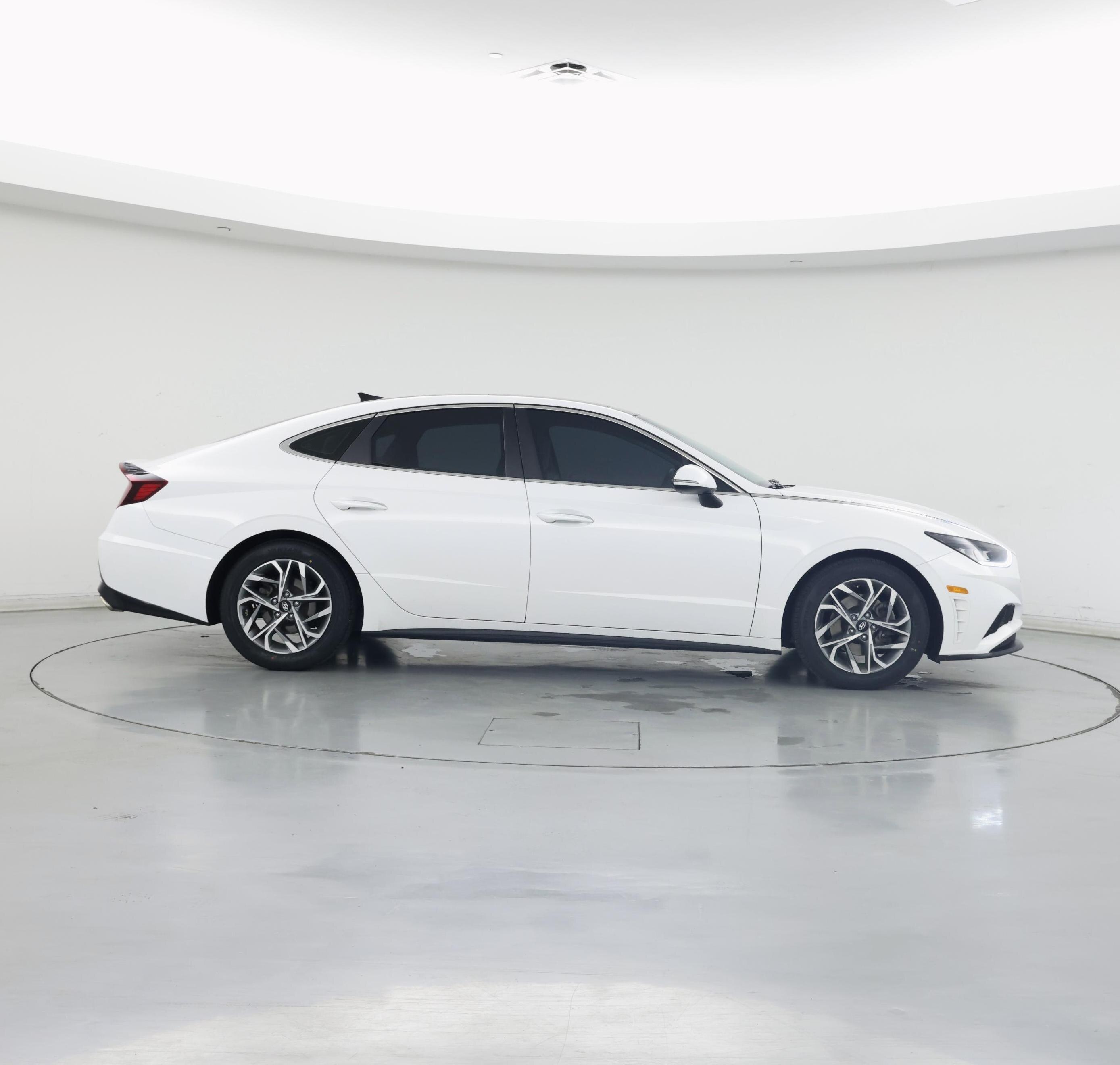 Thumbnail: 2023 Hyundai Sonata - 7