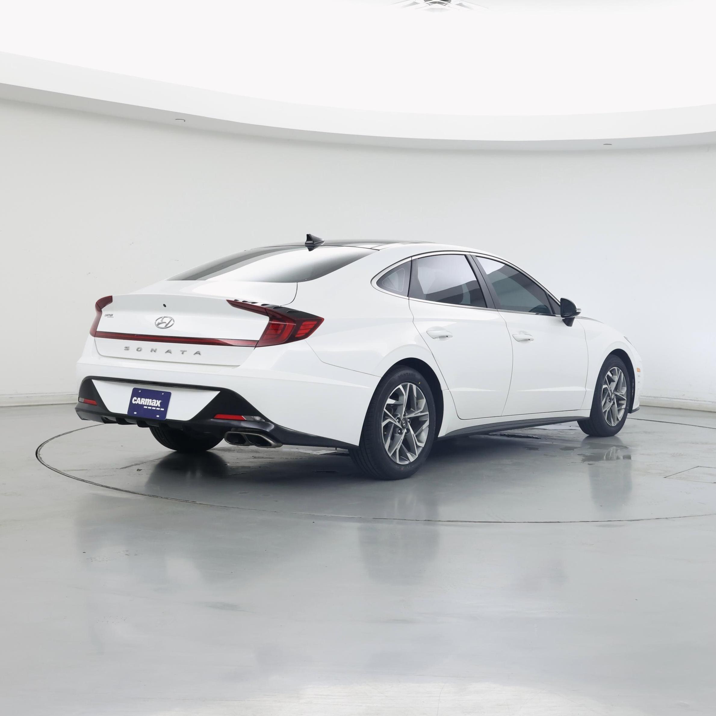 Thumbnail: 2023 Hyundai Sonata - 8