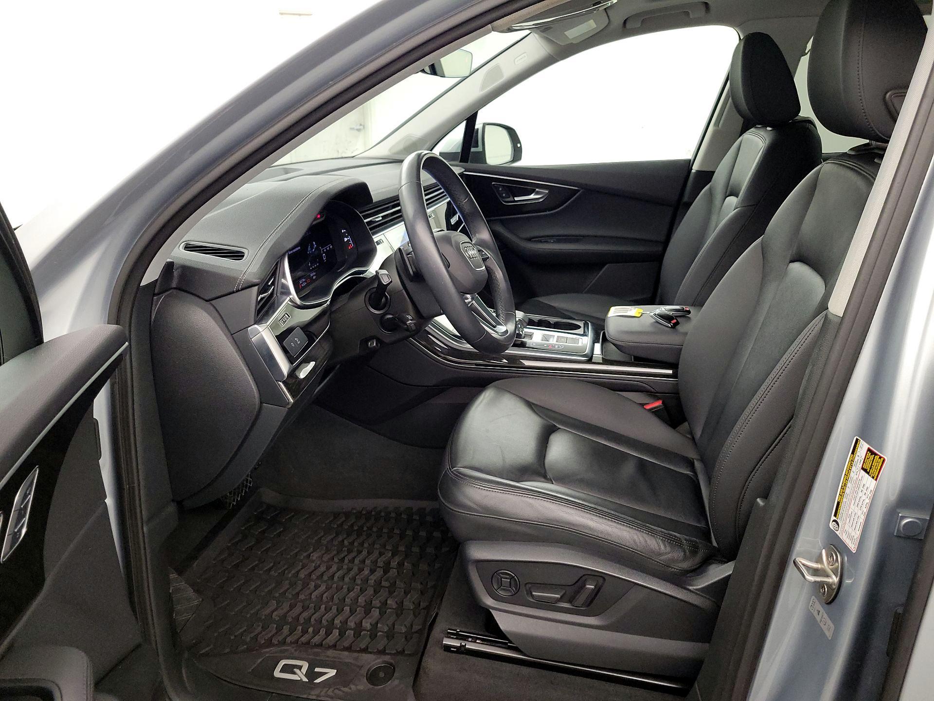 Thumbnail: 2023 Audi Q7 - 11