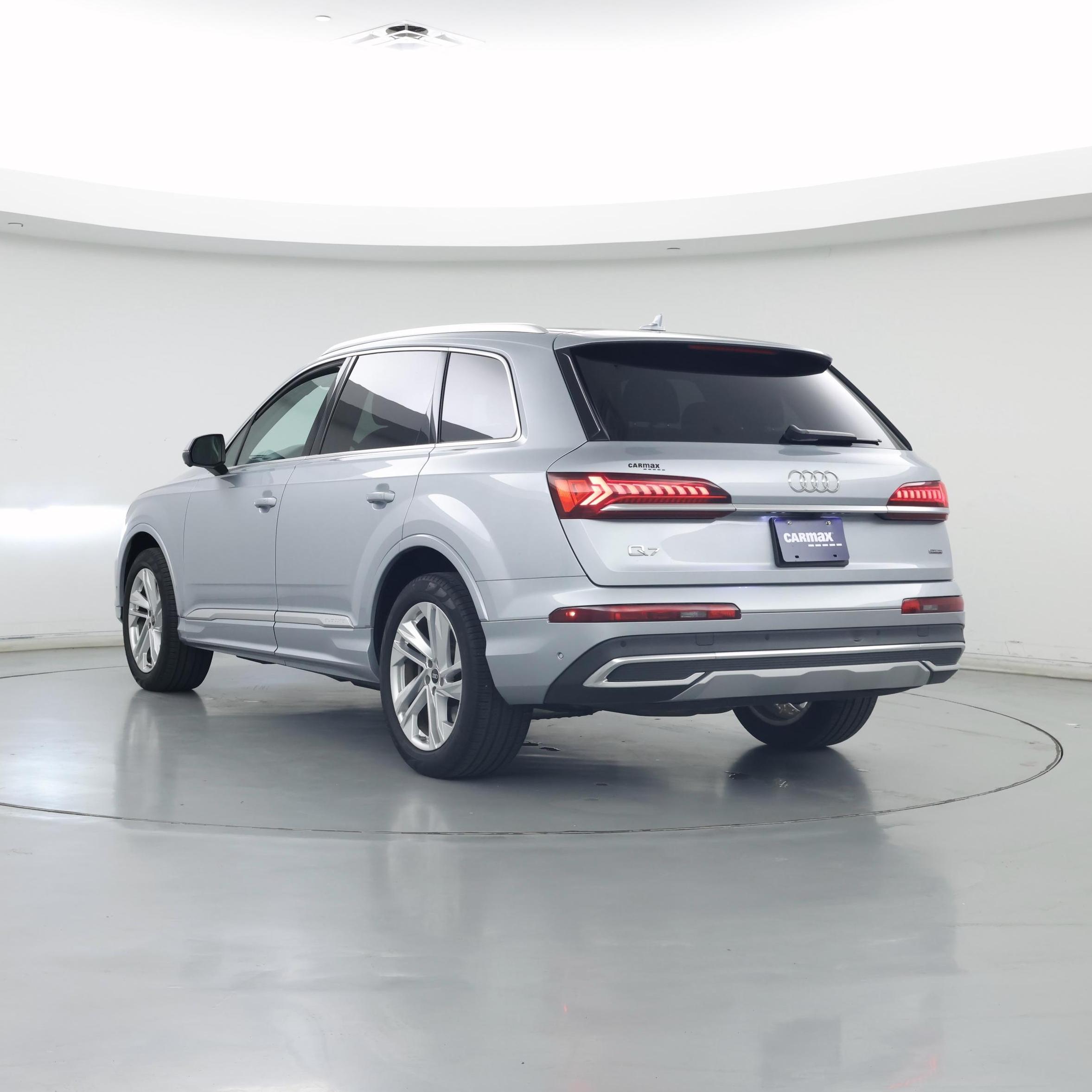 Thumbnail: 2023 Audi Q7 - 2