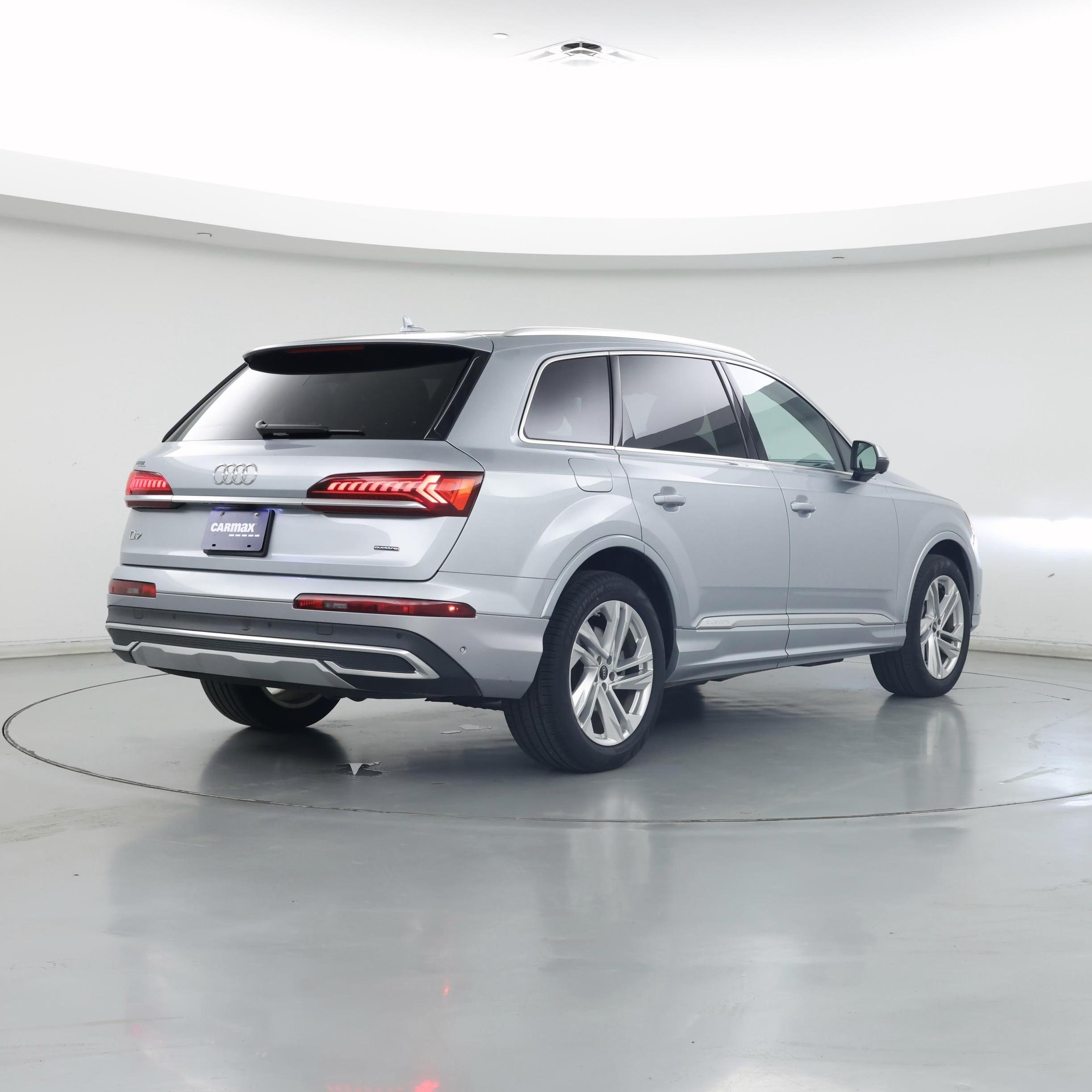 Thumbnail: 2023 Audi Q7 - 8