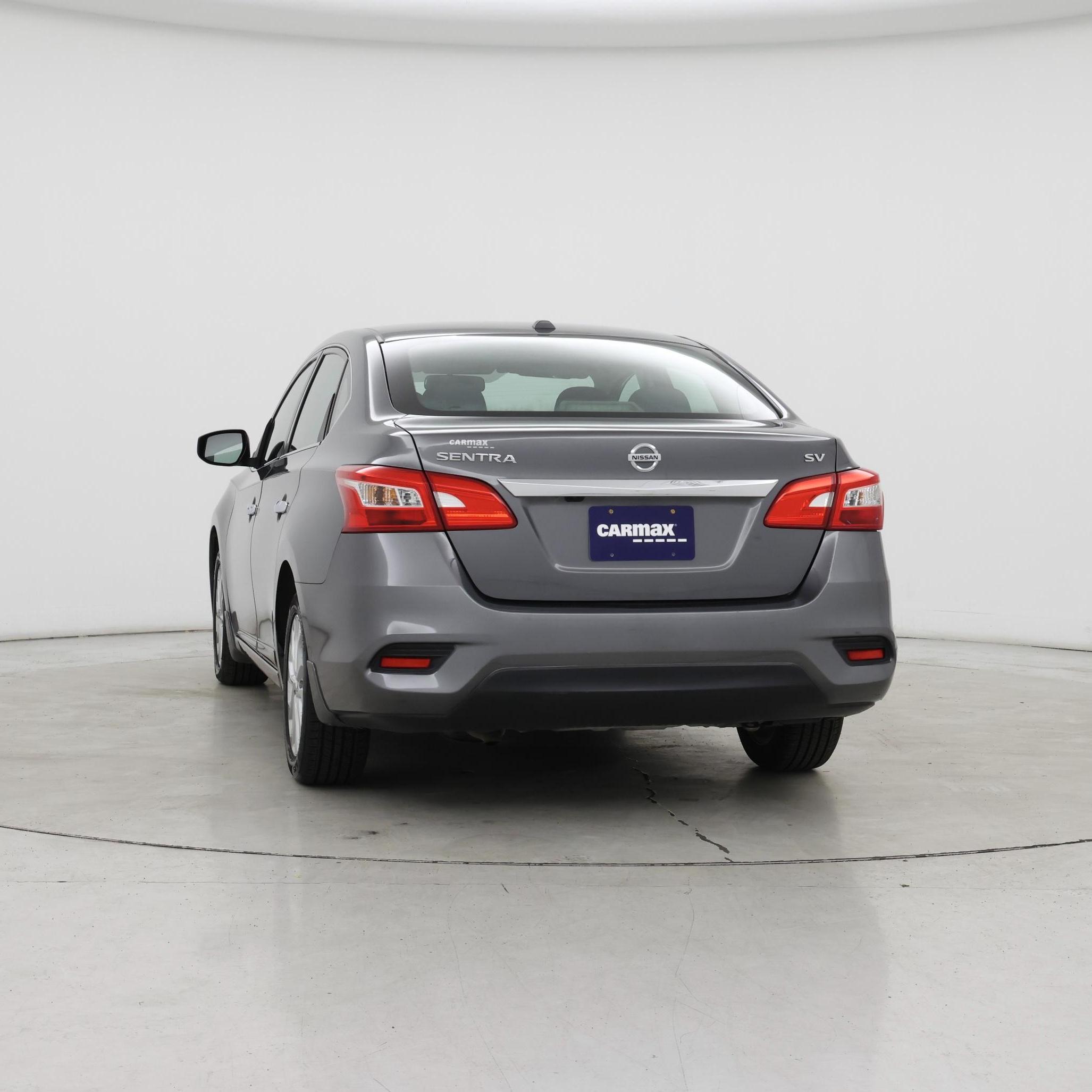 Thumbnail: 2018 Nissan Sentra - 8