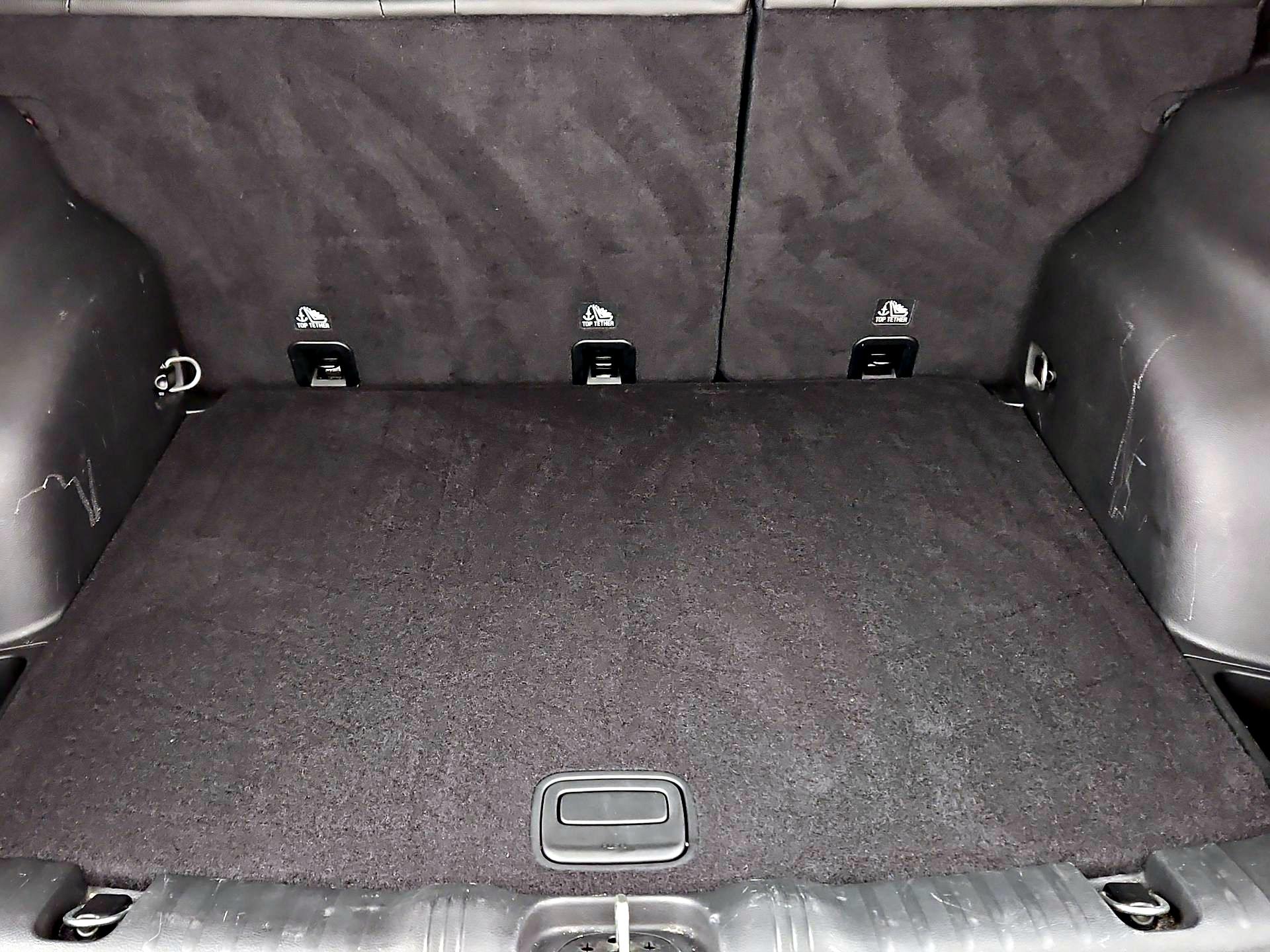 Thumbnail: 2019 Jeep Compass - 20