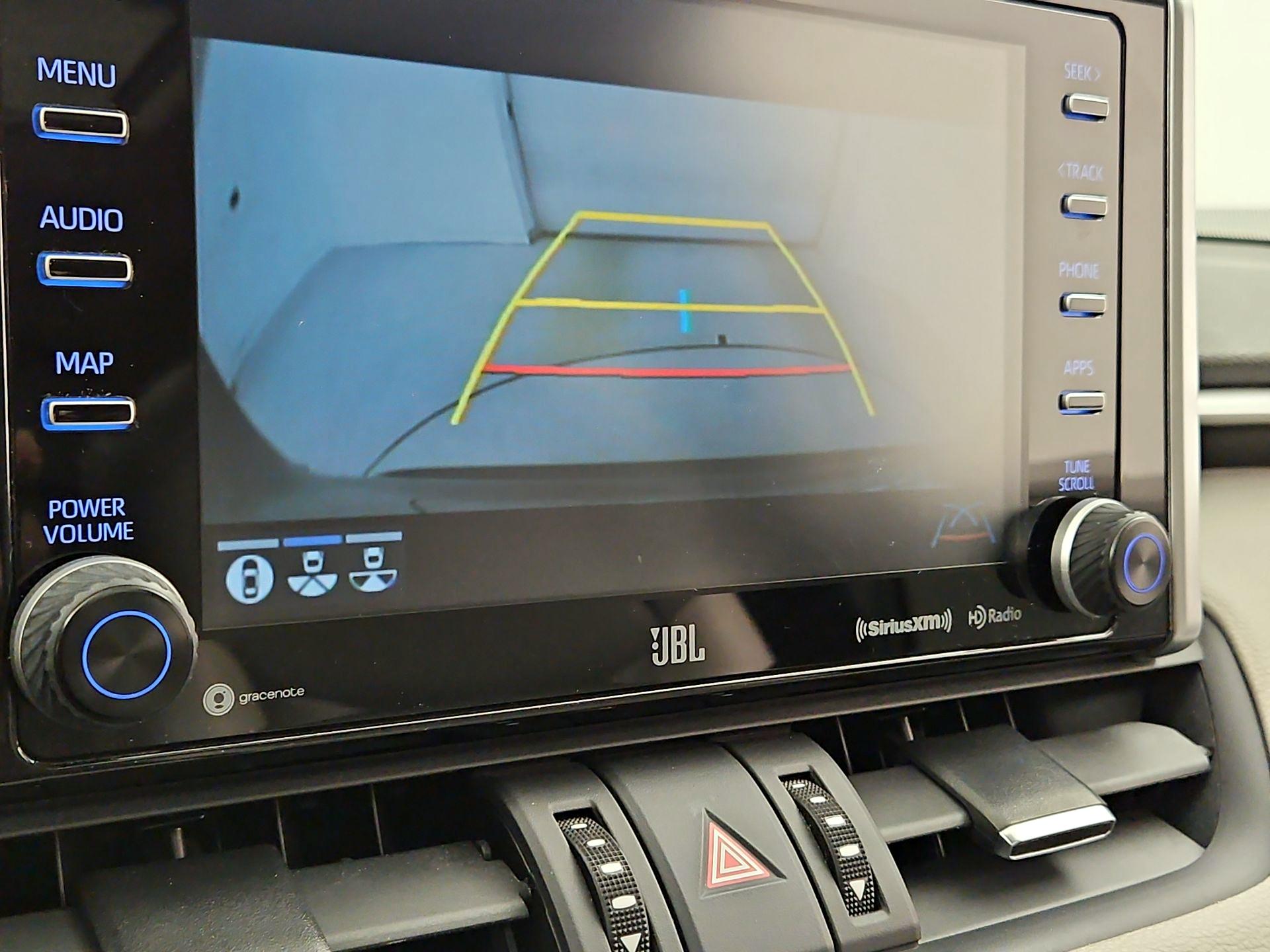 Thumbnail: 2020 Toyota RAV4 - 15