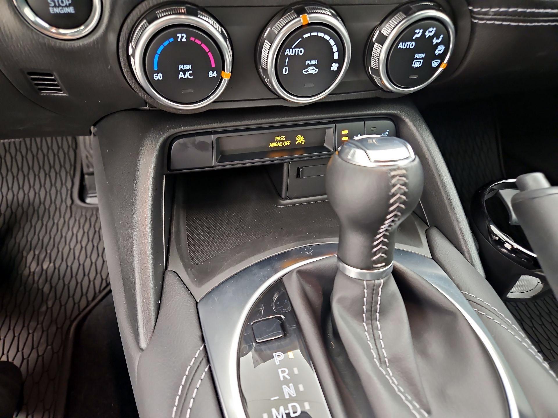 Thumbnail: 2025 Mazda MX-5 Miata - 17