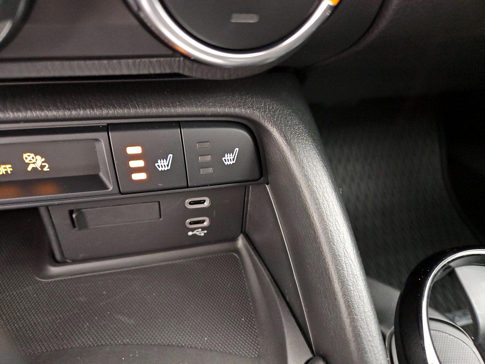 Thumbnail: 2025 Mazda MX-5 Miata - 19