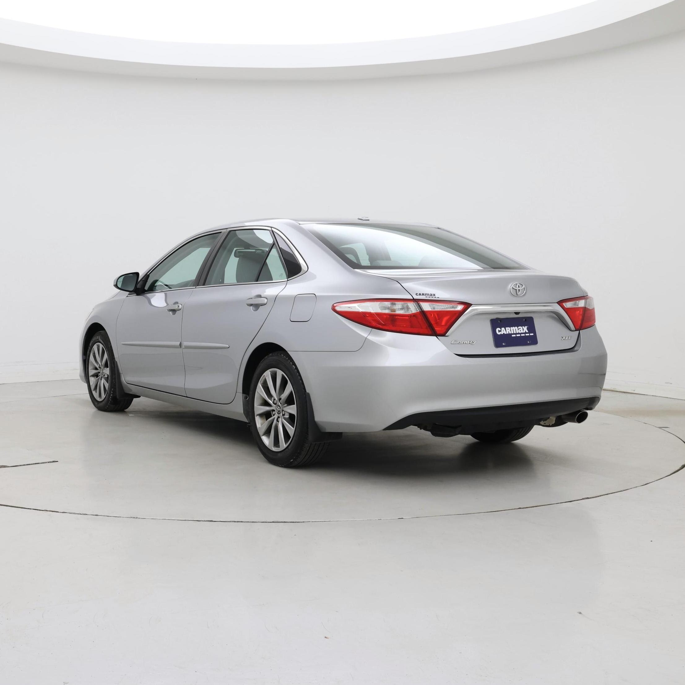 Thumbnail: 2015 Toyota Camry - 2