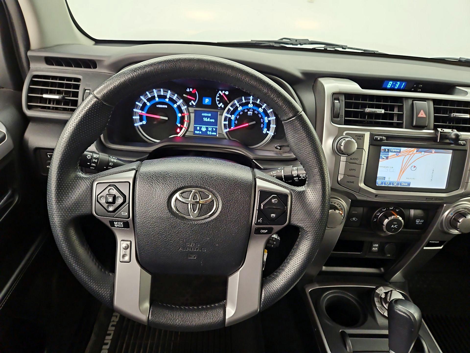 Thumbnail: 2019 Toyota 4Runner - 10