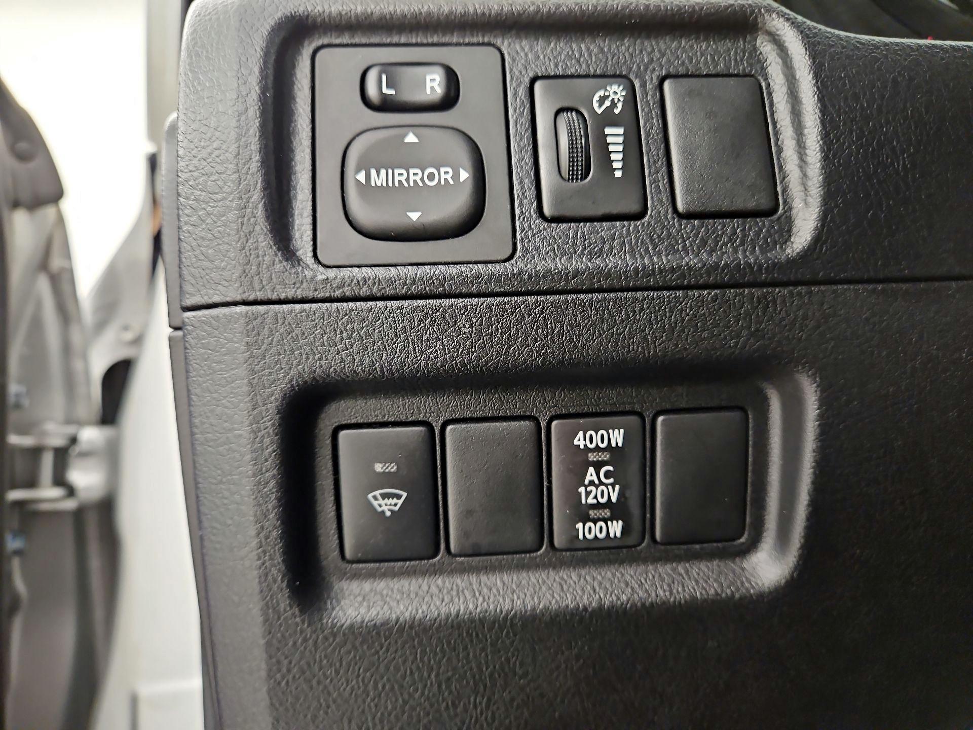 Thumbnail: 2019 Toyota 4Runner - 13