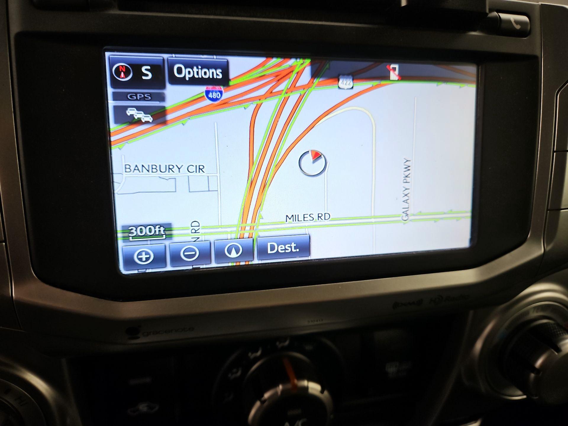 Thumbnail: 2019 Toyota 4Runner - 14