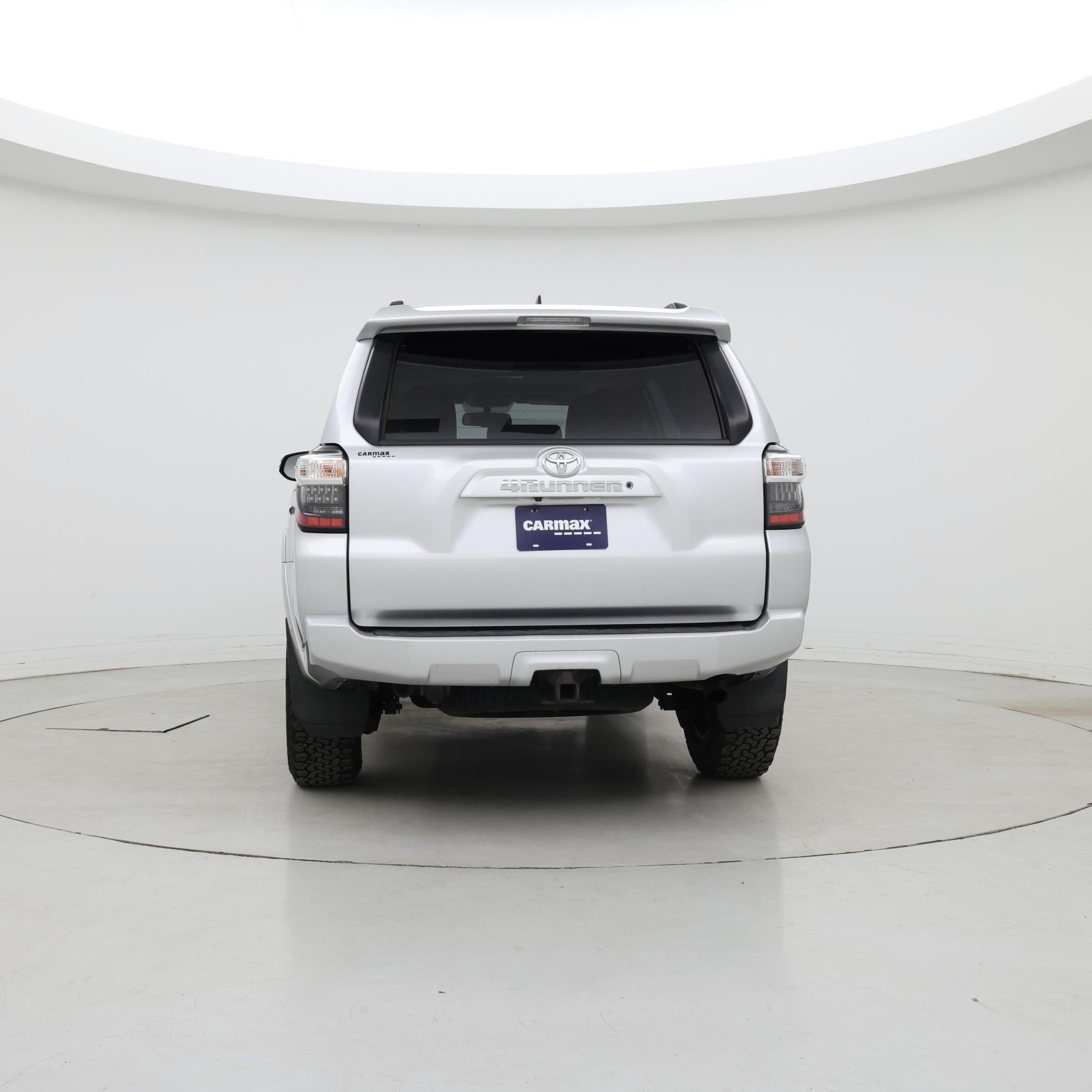 Thumbnail: 2019 Toyota 4Runner - 6