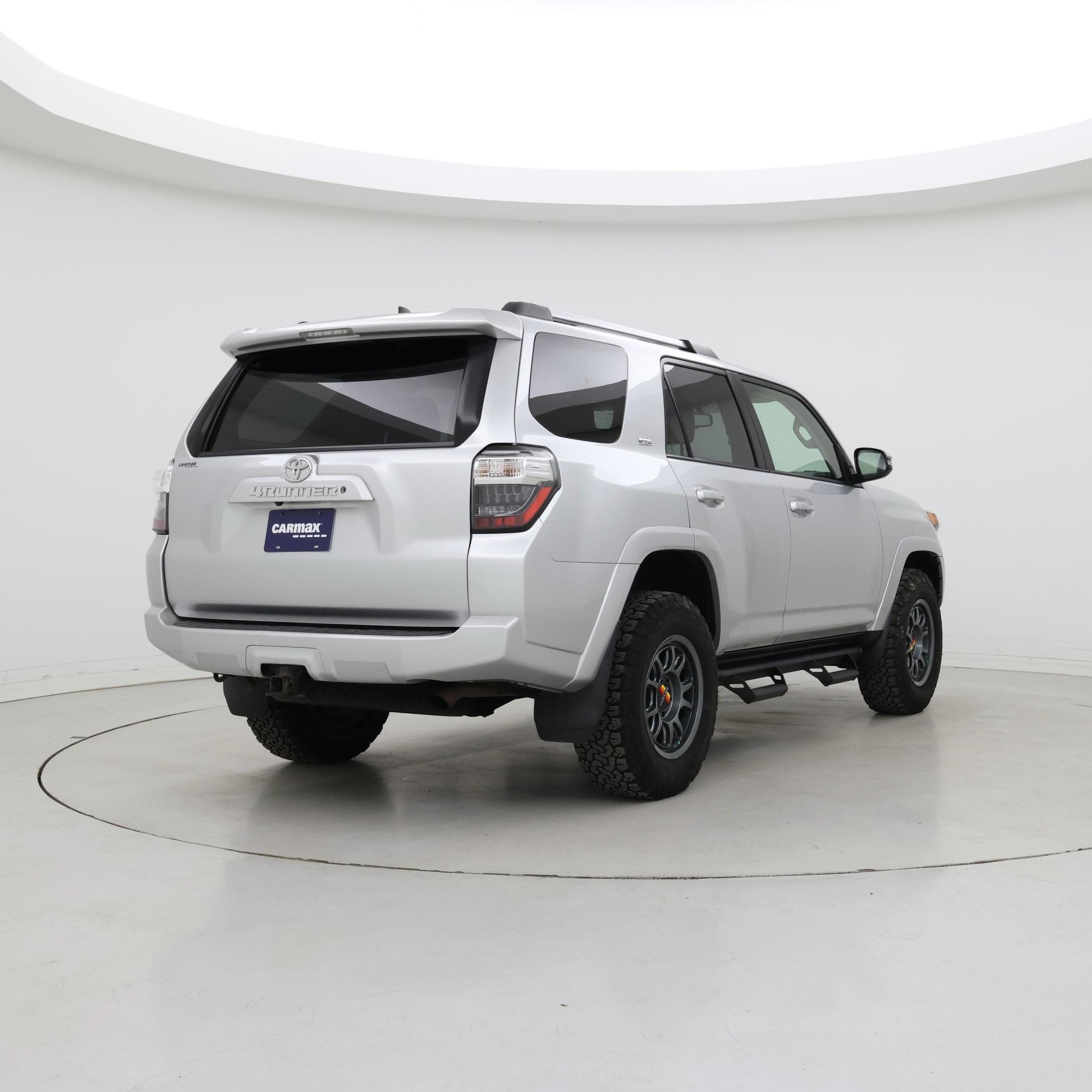 Thumbnail: 2019 Toyota 4Runner - 8