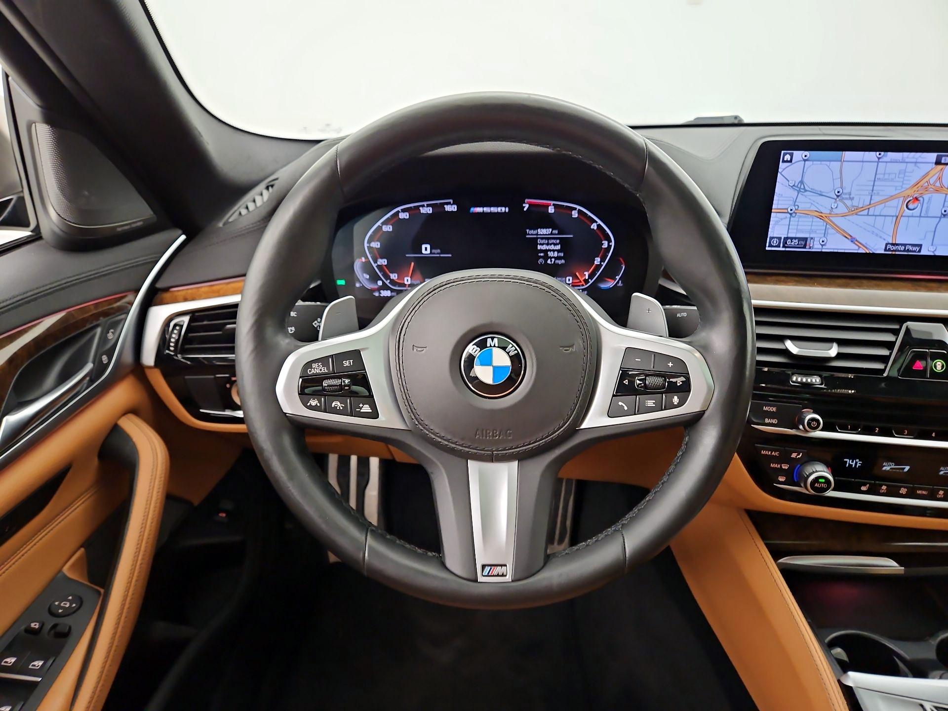 Thumbnail: 2020 BMW 5 Series - 10