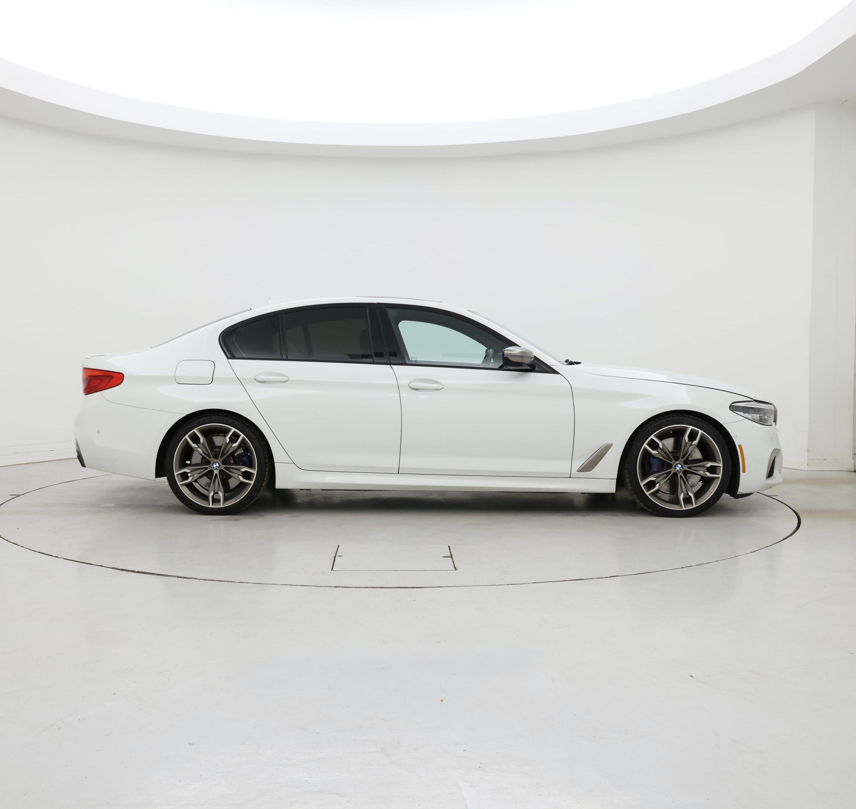 Thumbnail: 2020 BMW 5 Series - 7