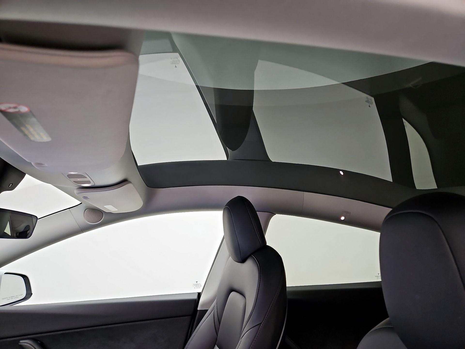 Thumbnail: 2022 Tesla Model Y - 18