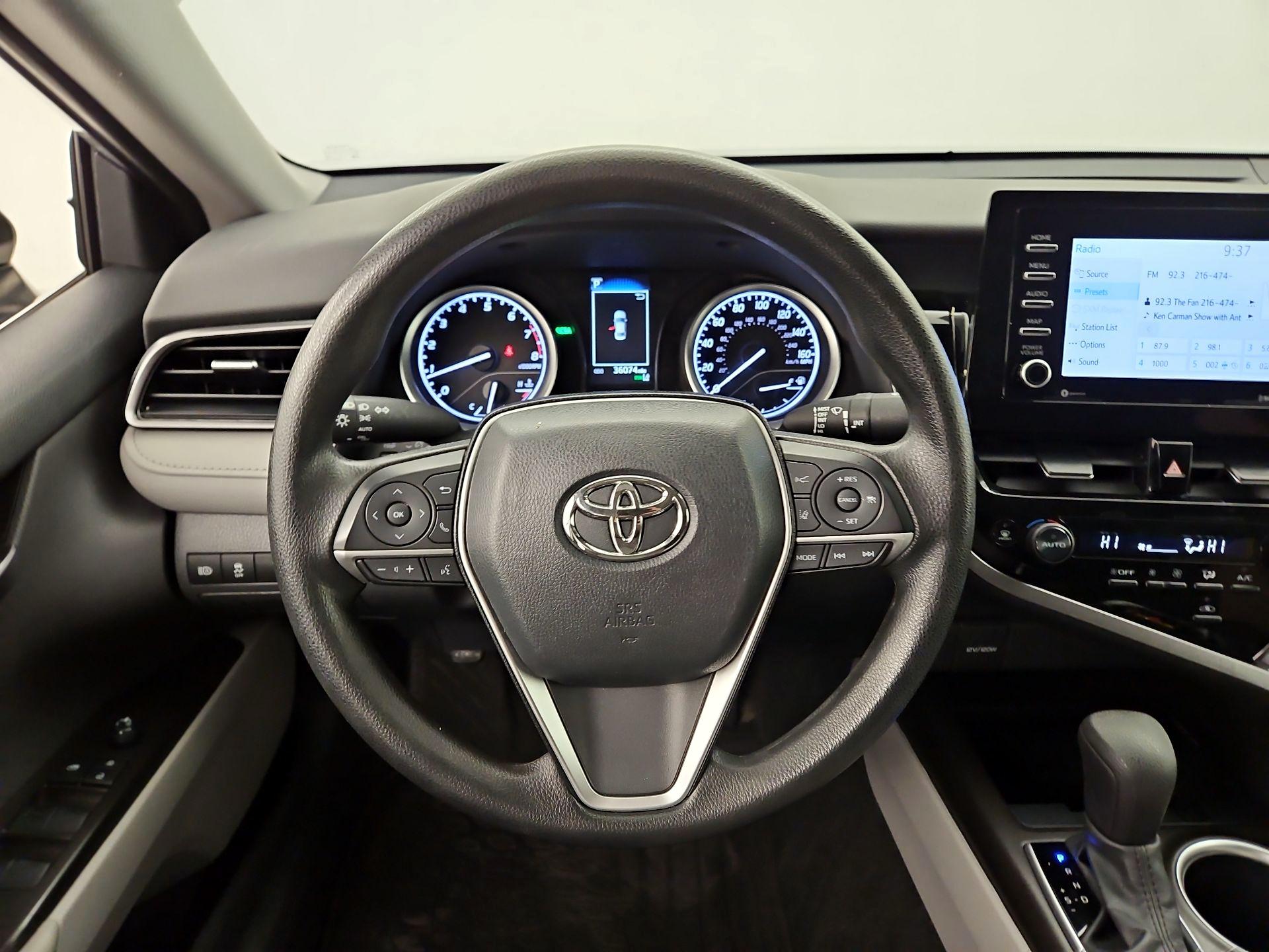 Thumbnail: 2023 Toyota Camry - 10